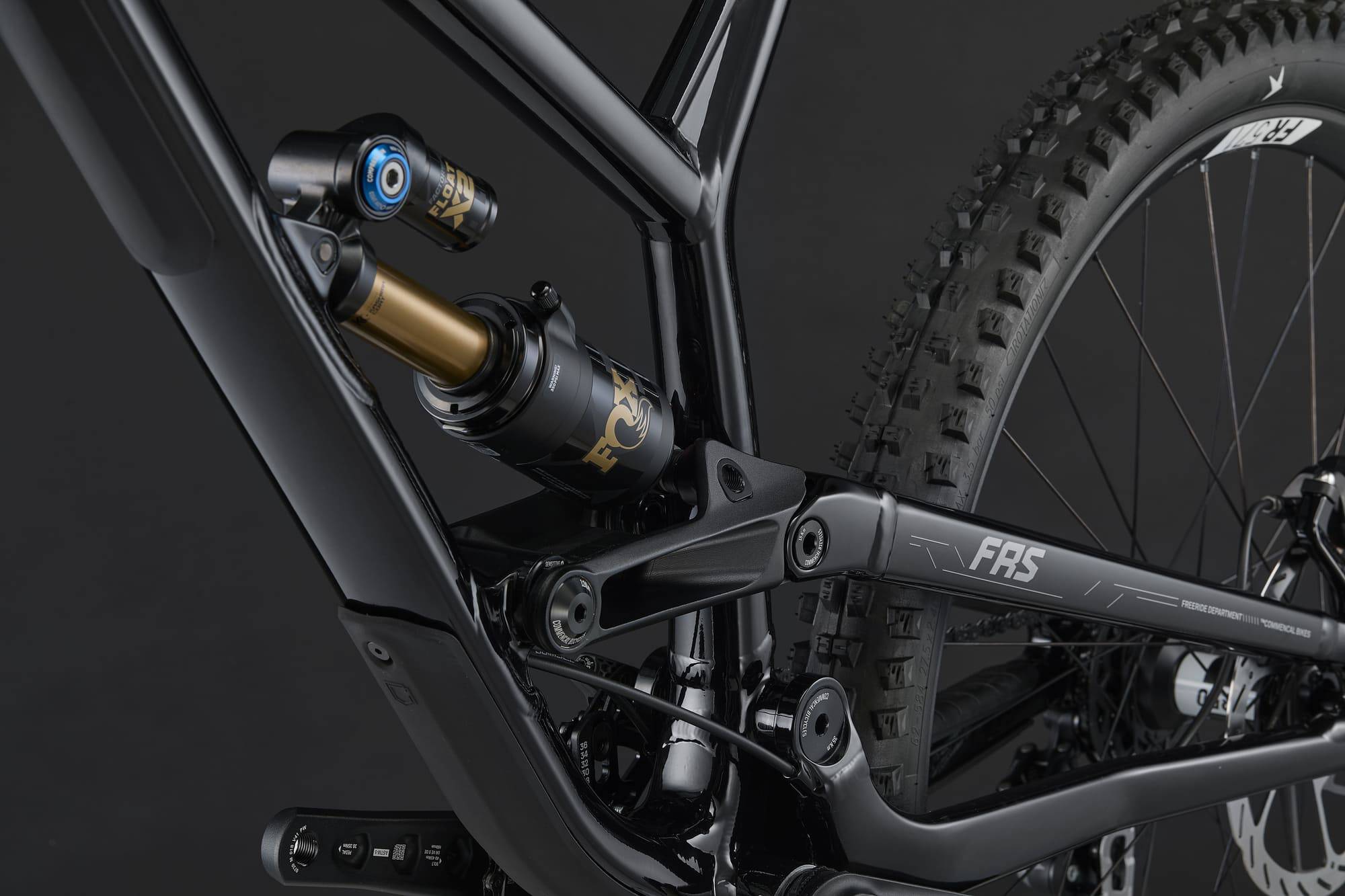 COMMENCAL FRS SIGNATURE PURE BLACK 2027 image large number 8