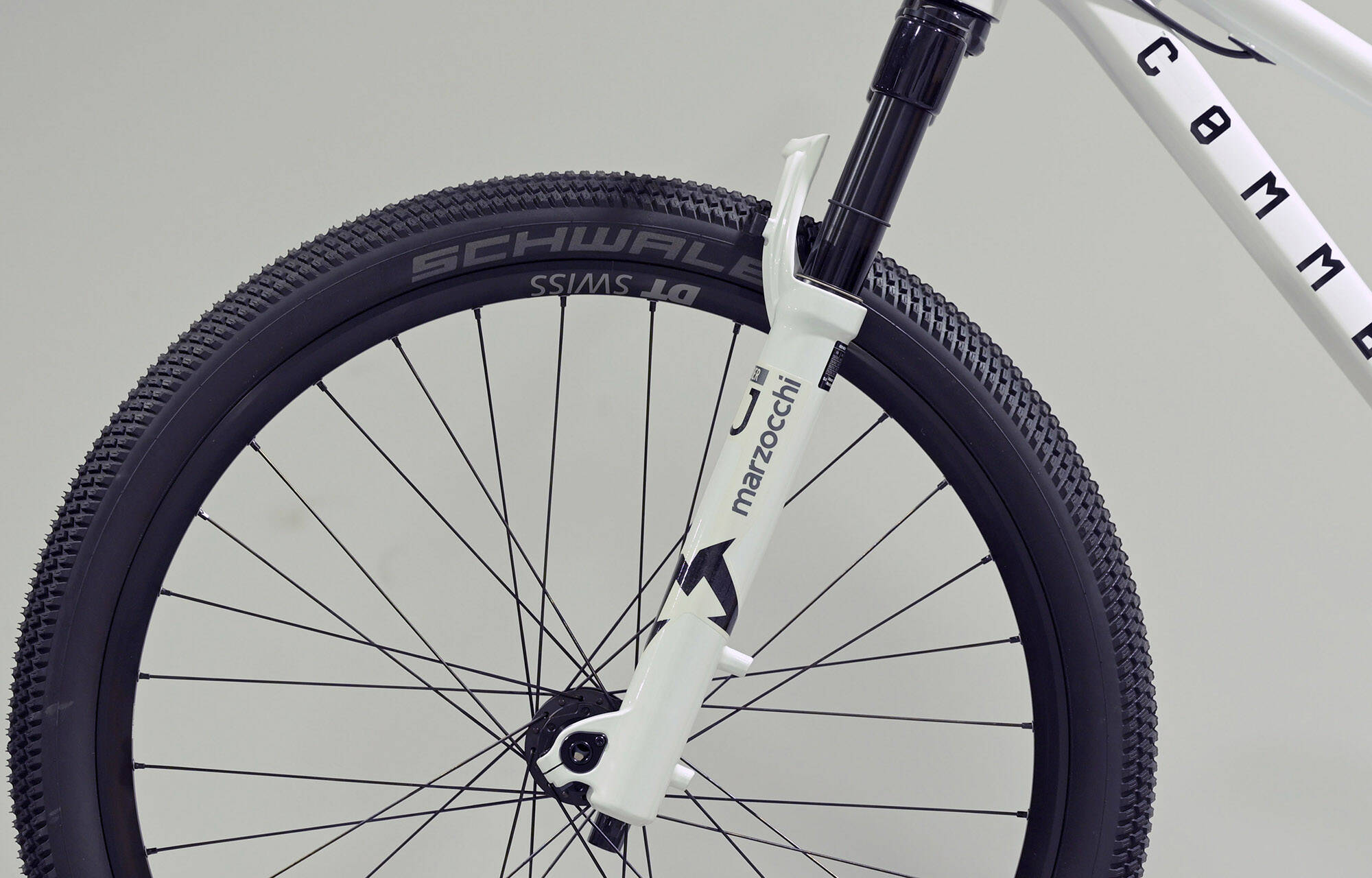 COMMENCAL ABSOLUT BOMBER PURE WHITE - M (25140302) image large number 6
