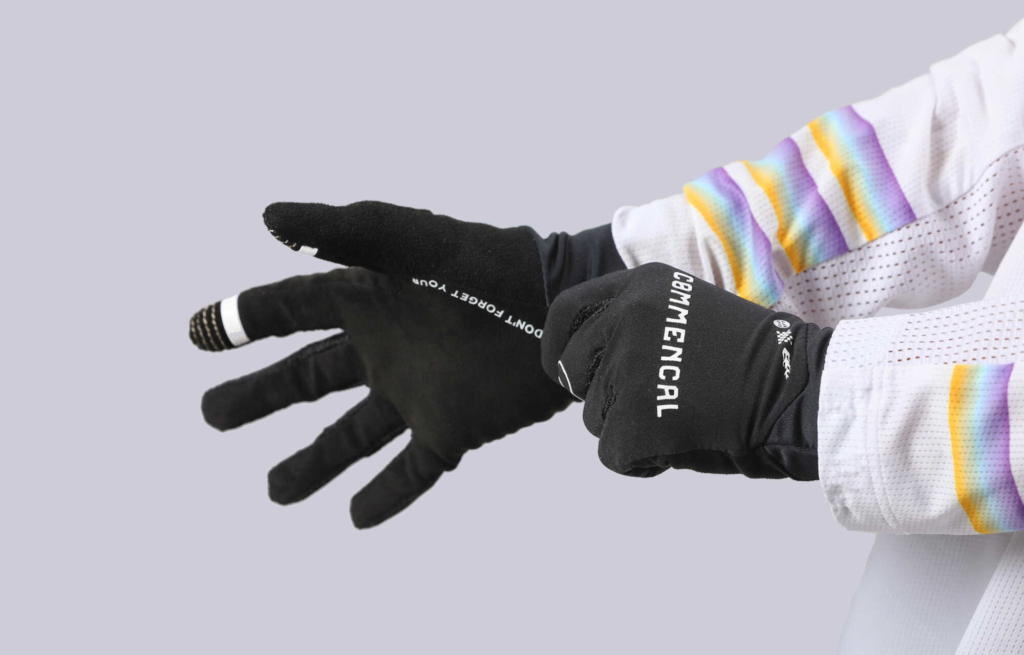 COMMENCAL KIDS LIGHTECH GLOVES CORPORATE BLACK image cover number 0