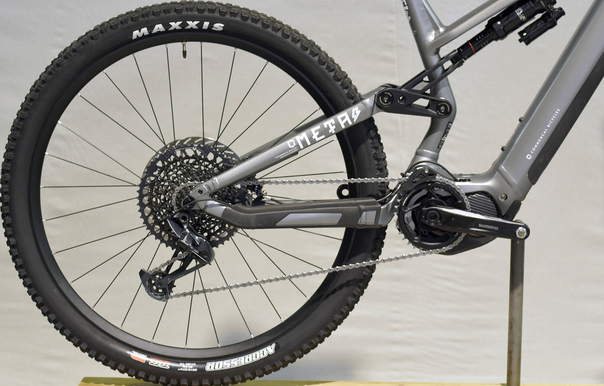 COMMENCAL META POWER AM SHIMANO TEAM GRAPHITE - L (21181403) 2352 km image large number 6