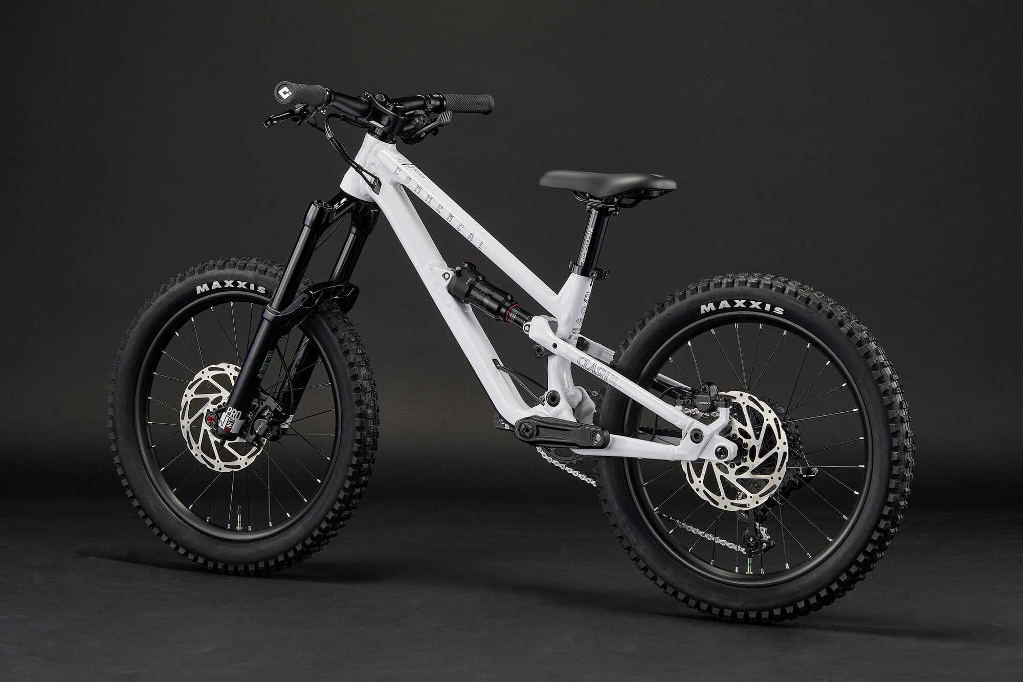 COMMENCAL CLASH 20 PURE WHITE 2026 image large number 2