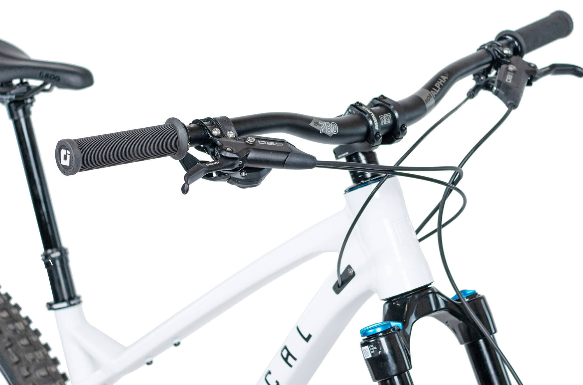 COMMENCAL META HT V3 ESSENTIAL PURE WHITE image large number 1