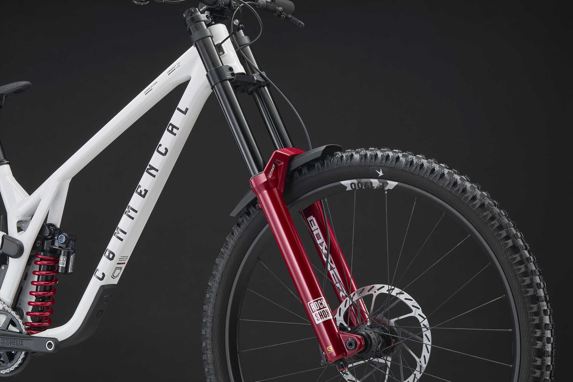 COMMENCAL SUPREME DH V5.2 ROCKSHOX PURE WHITE 2027 image large number 6