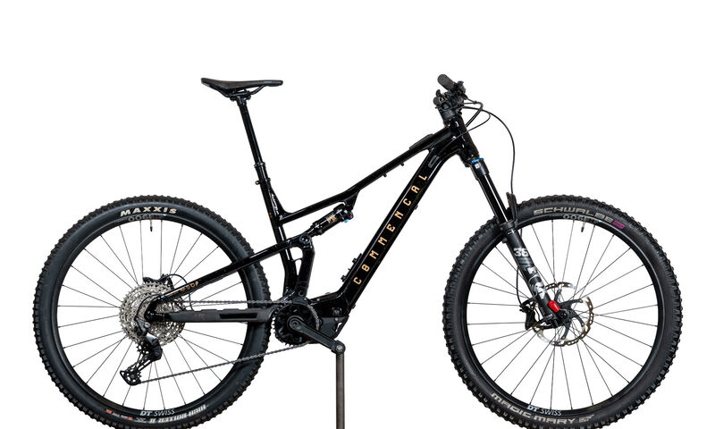 COMMENCAL T.E.M.P.O. POWER ESSENTIAL GLITTERY BLACK - XL (24183474) 258 km