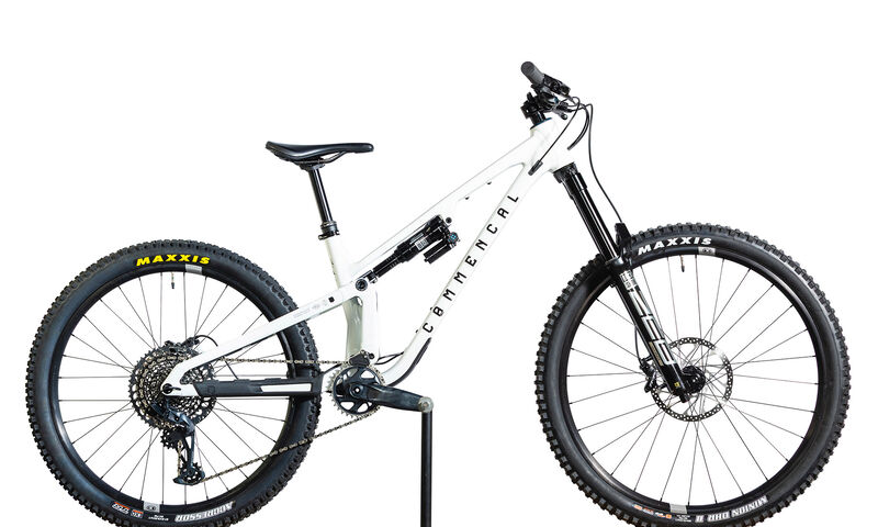 COMMENCAL META SX V5 RACE CLEAR SILVER - S (23131701)
