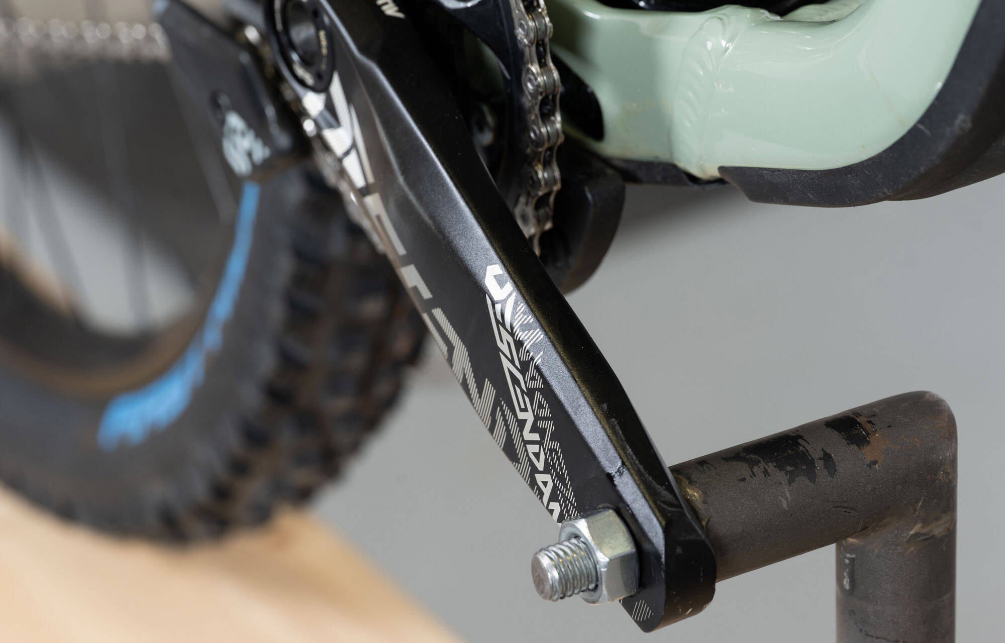 COMMENCAL SUPREME DH V5 ESSENTIAL HERITAGE GREEN - S (22150801) image large number 11