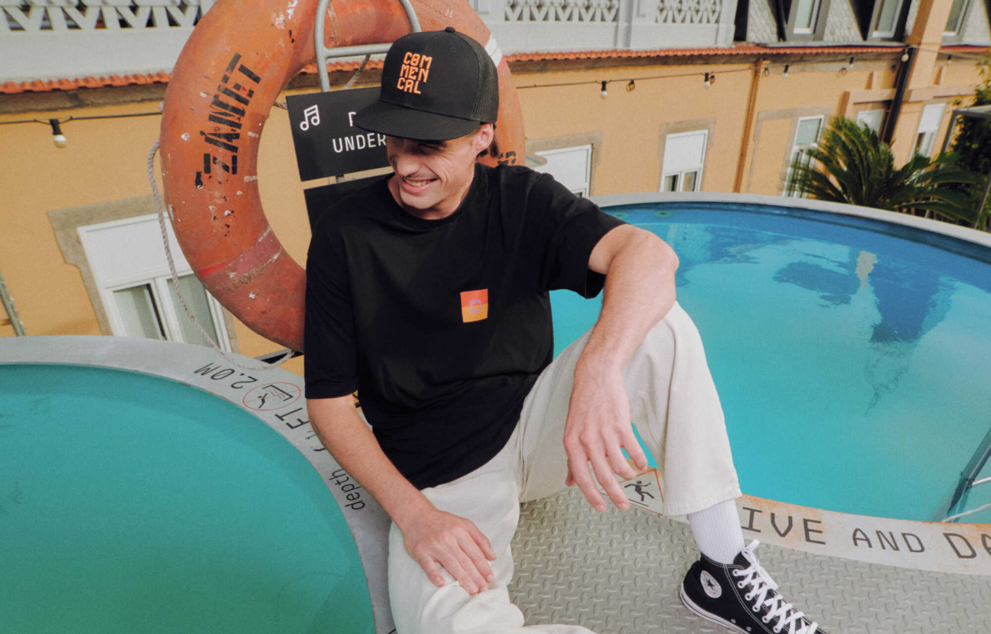 CAPPELLINO COMMENCAL KIDS TRUCKER BLACK AND ORANGE image large number 3