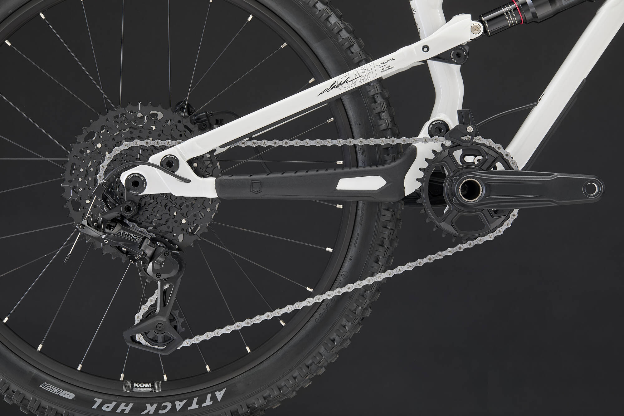 COMMENCAL CLASH 24 PURE WHITE 2027 image large number 5