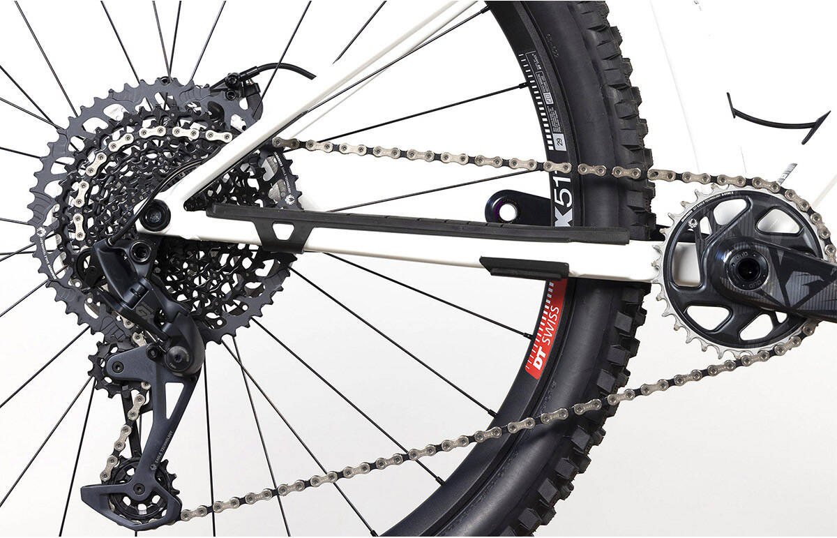 COMMENCAL META HT AM RACE PURE WHITE ALC image large number 8