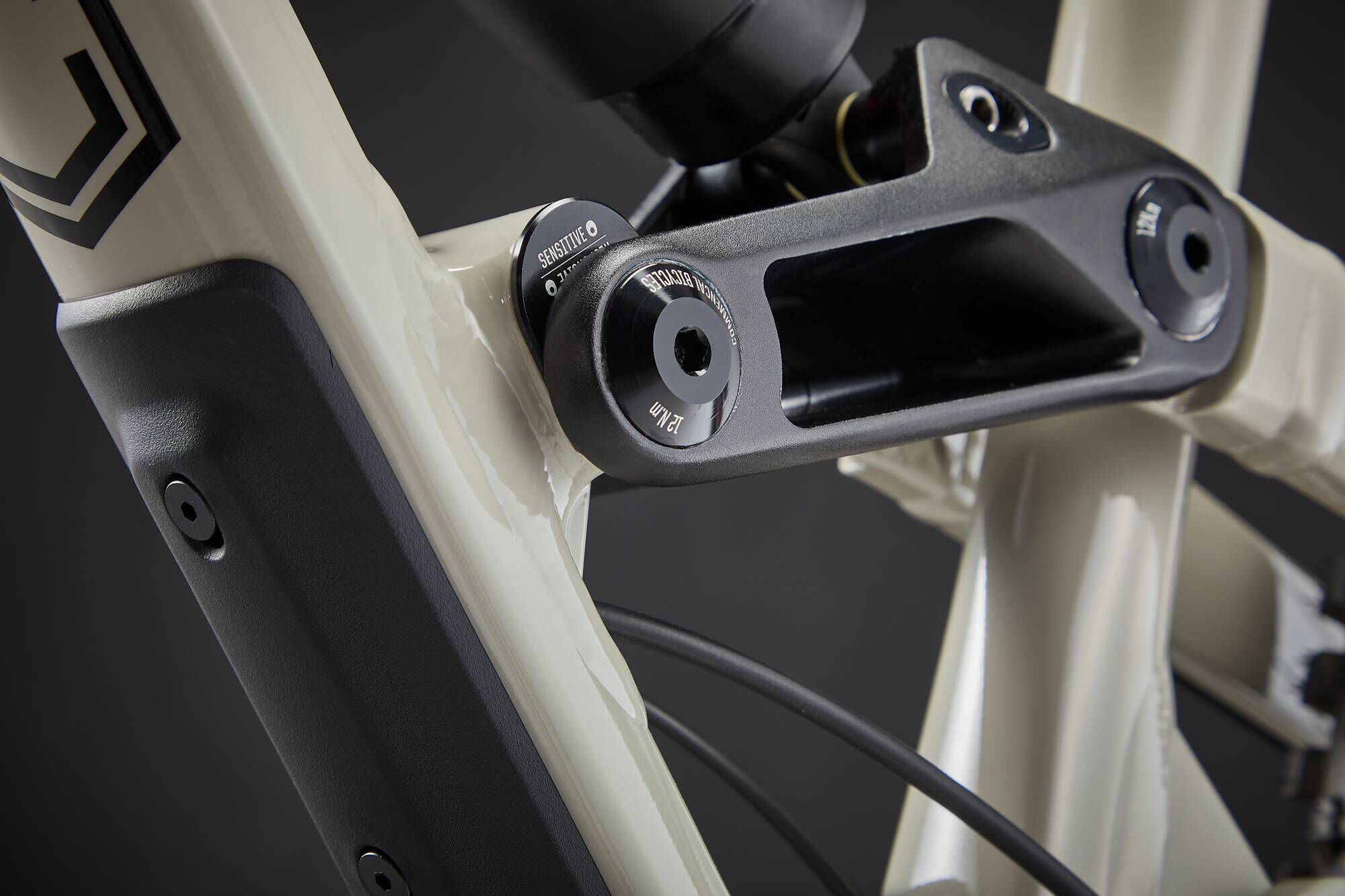 COMMENCAL | COMMENCAL CLASH SIGNATURE CHALK