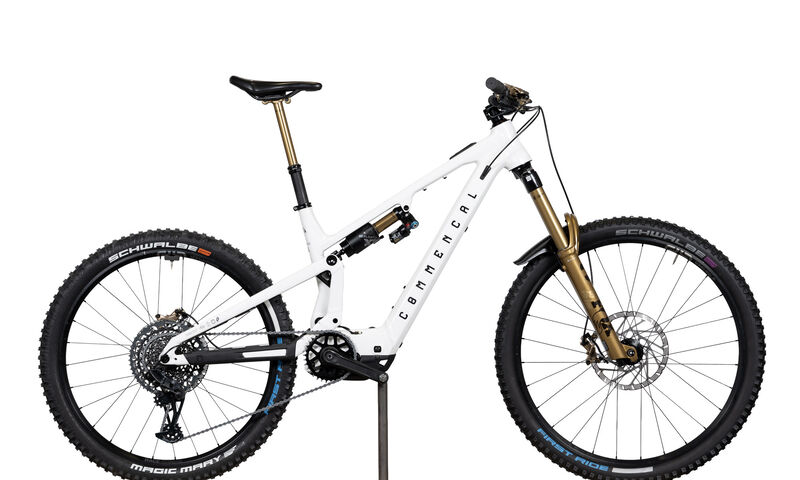 COMMENCAL META POWER SX 400 SIGNATURE [COMMENCAL TEAM] ALC - M (24100023) 1920 km