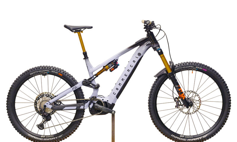 COMMENCAL META POWER SX BOSCH SIGNATURE LIGHT PURPLE / BLACK - L (22180803) 109 km