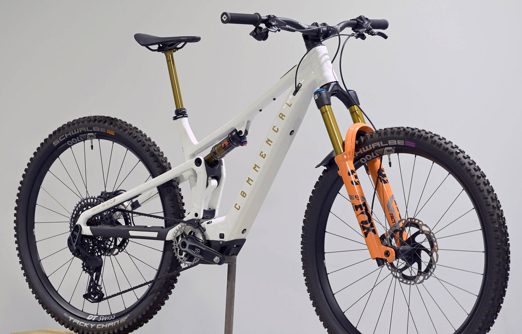 COMMENCAL T.E.M.P.O. POWER SIGNATURE AXS - M (24183142) 7 km image large number 2