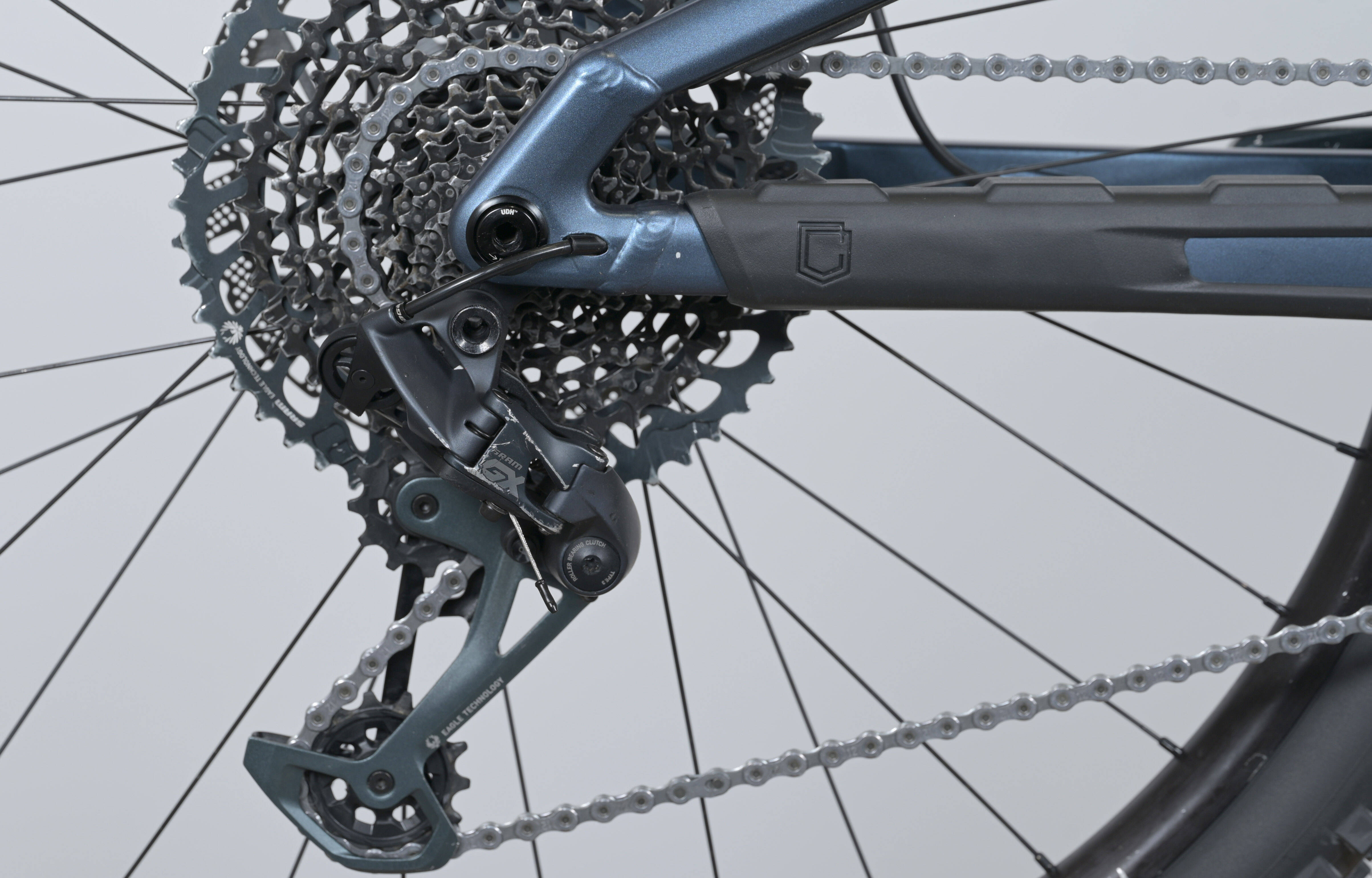 COMMENCAL META V5 RACE SPARKLY BLUE - M (23121302) image large number 5