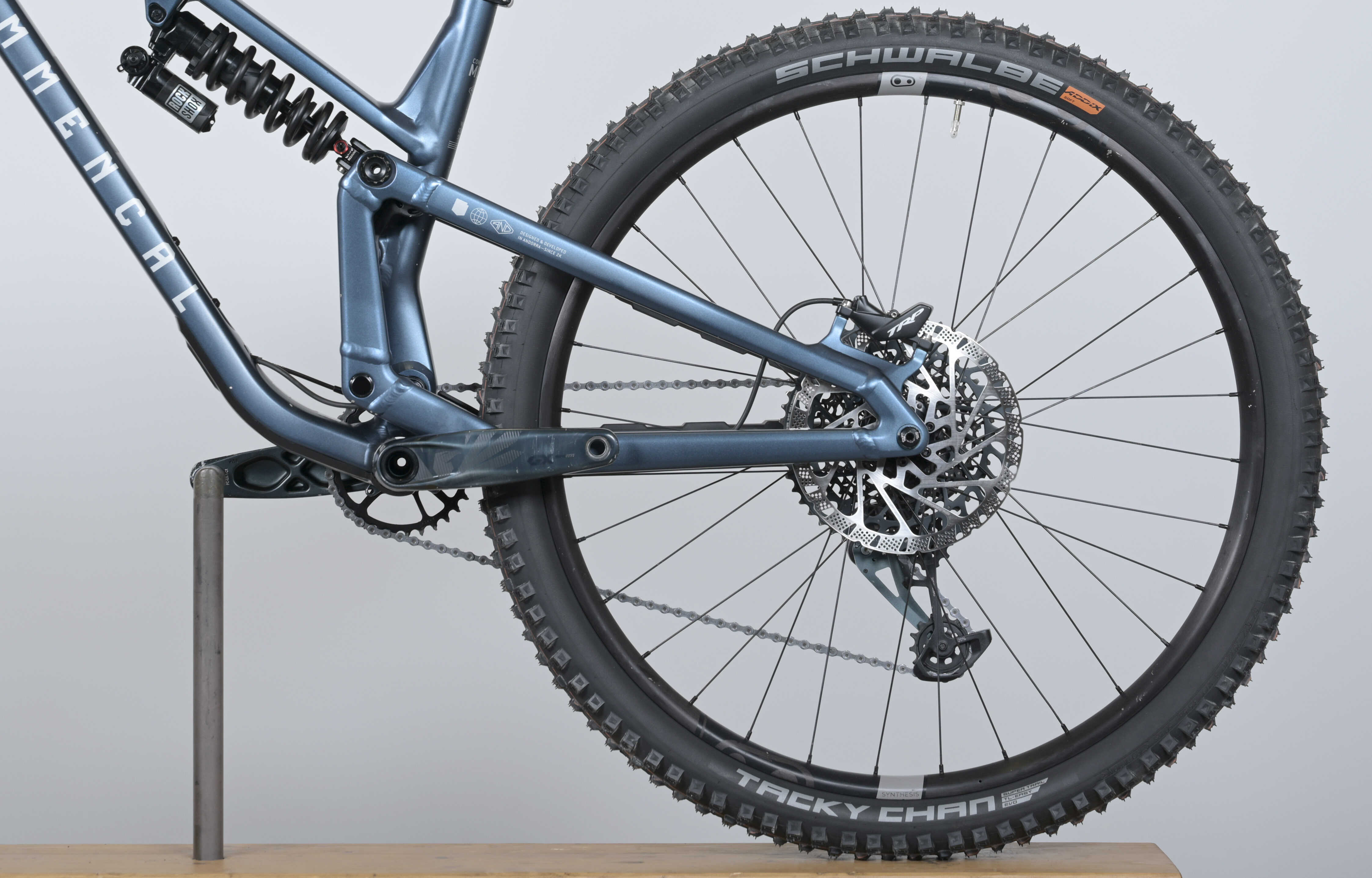COMMENCAL META V5 RACE SPARKLY BLUE - M (23121302) image large number 3