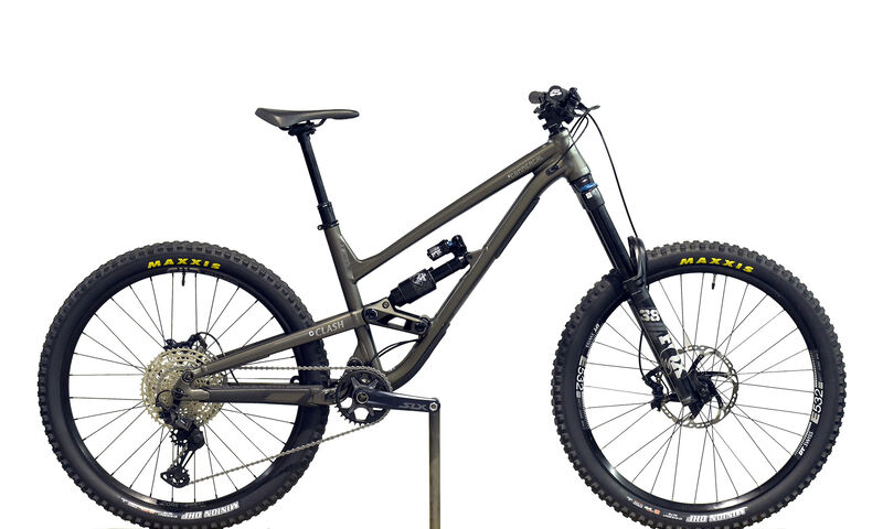 COMMENCAL CLASH ESSENTIAL DARK SLATE - M (22131302)