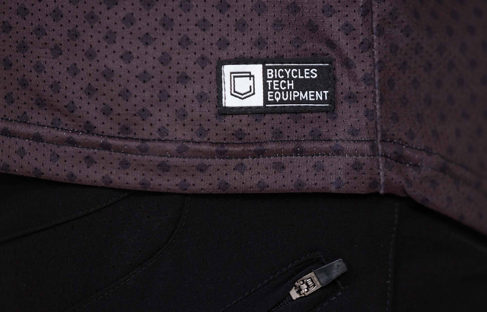 COMMENCAL LANGARM TRIKOT BLACK image large number 2