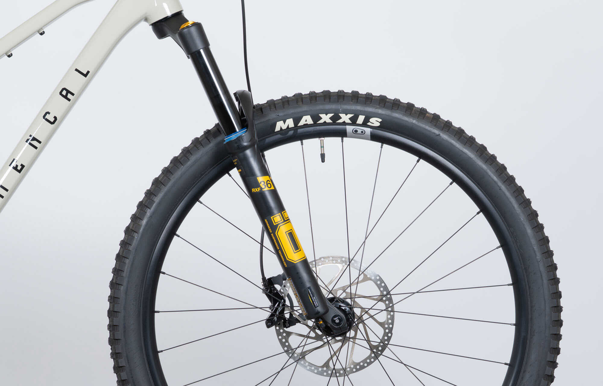 COMMENCAL T.E.M.P.O. OHLINS EDITION CHALK - XL (22123904) image large number 1