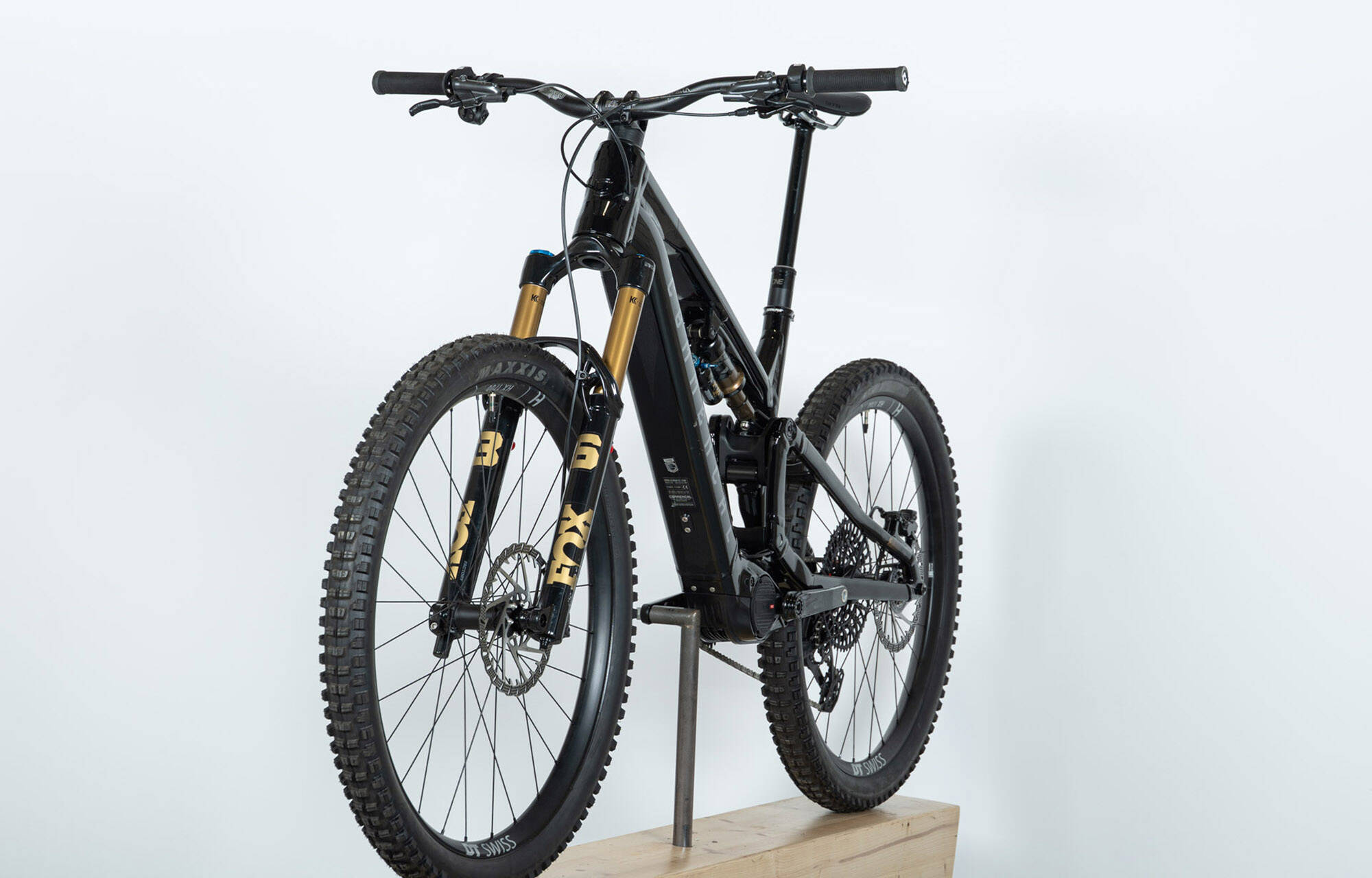 COMMENCAL META POWER SX AVINOX SIGNATURE PURE BLACK - L (25180703) 92 km image large number 4