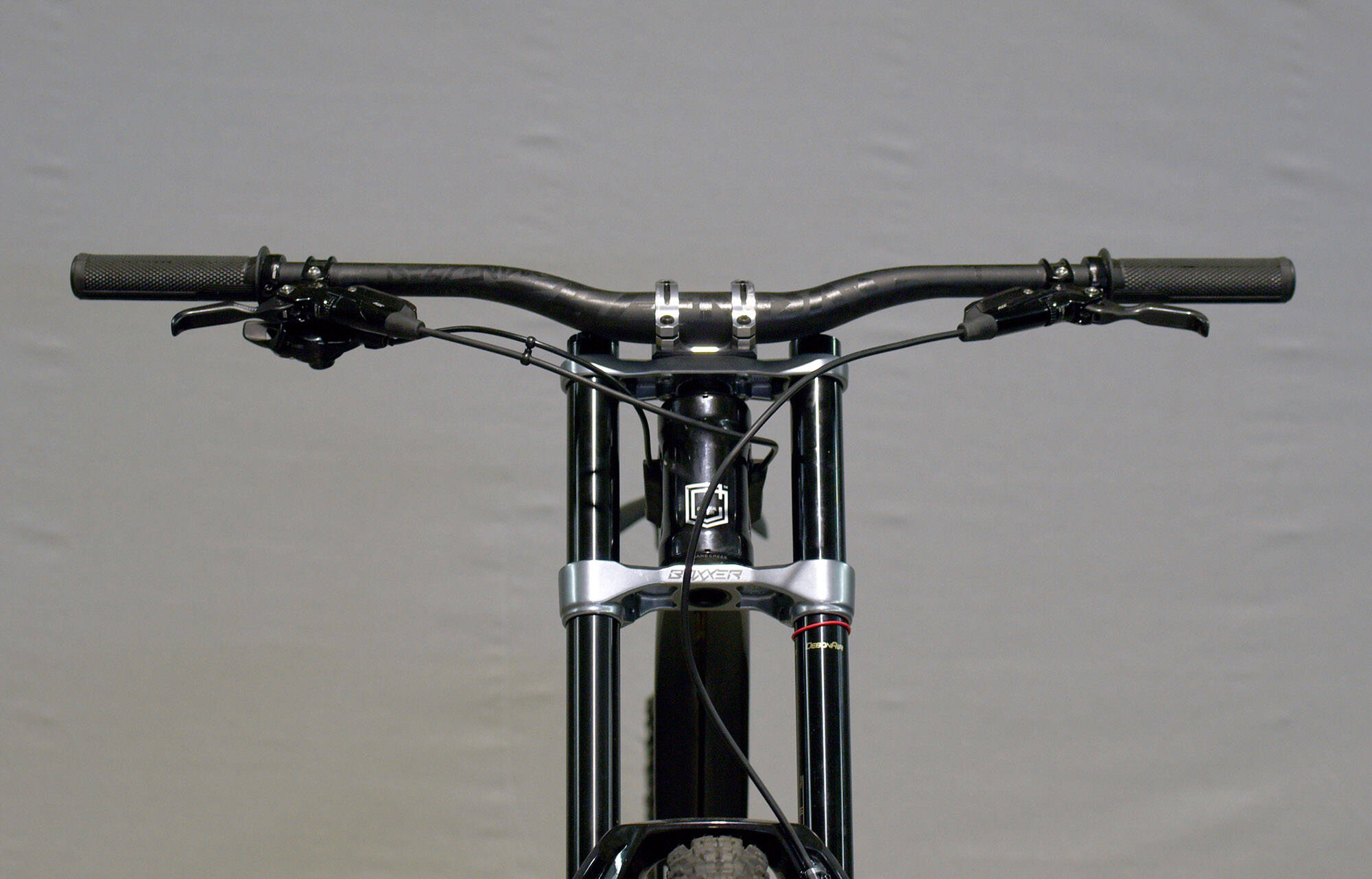 COMMENCAL | COMMENCAL SUPREME DH 29/27 TEAM BLACK & WHITE - L 