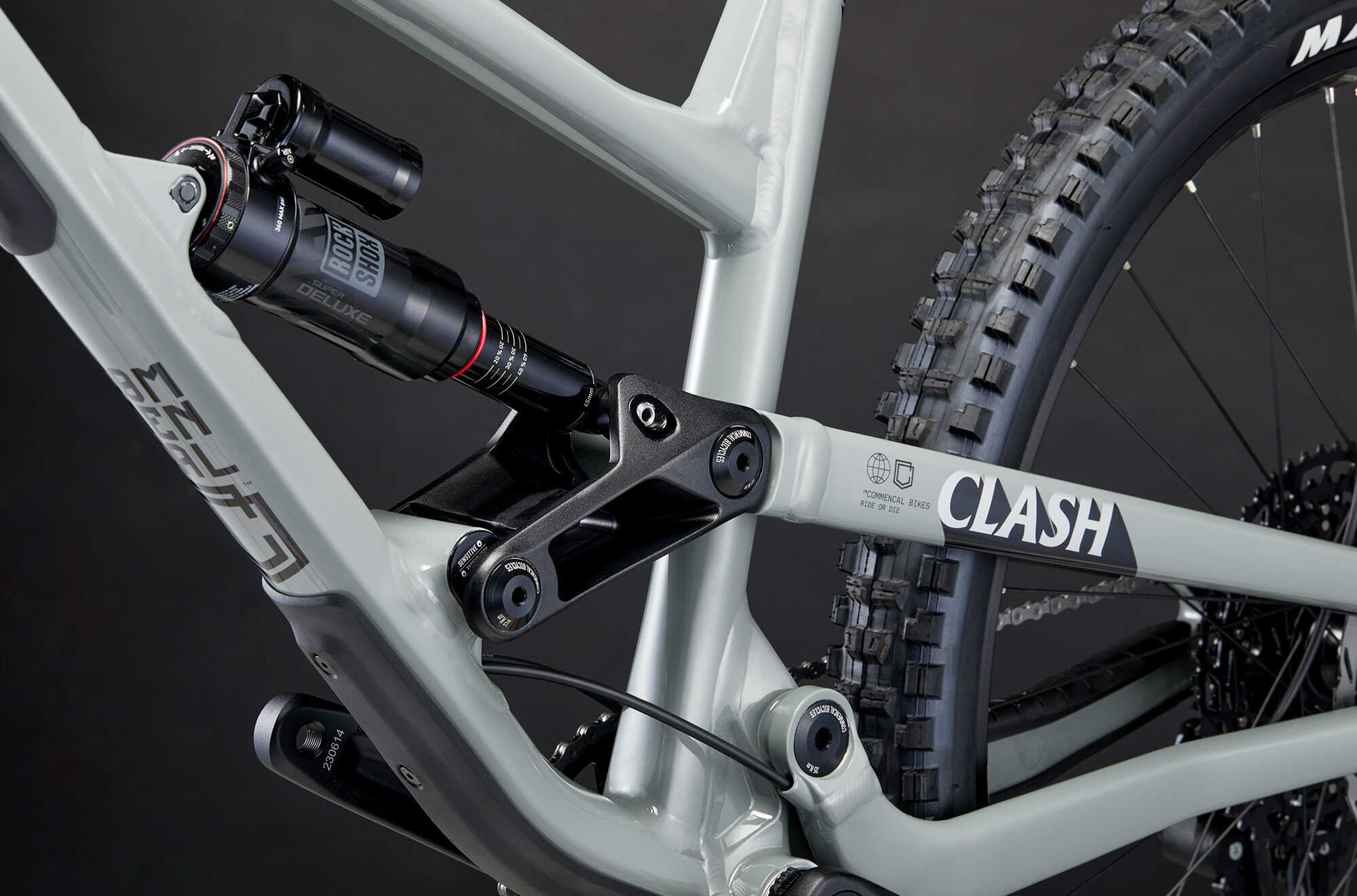COMMENCAL CLASH RIDE PYRITE GREY image large number 8