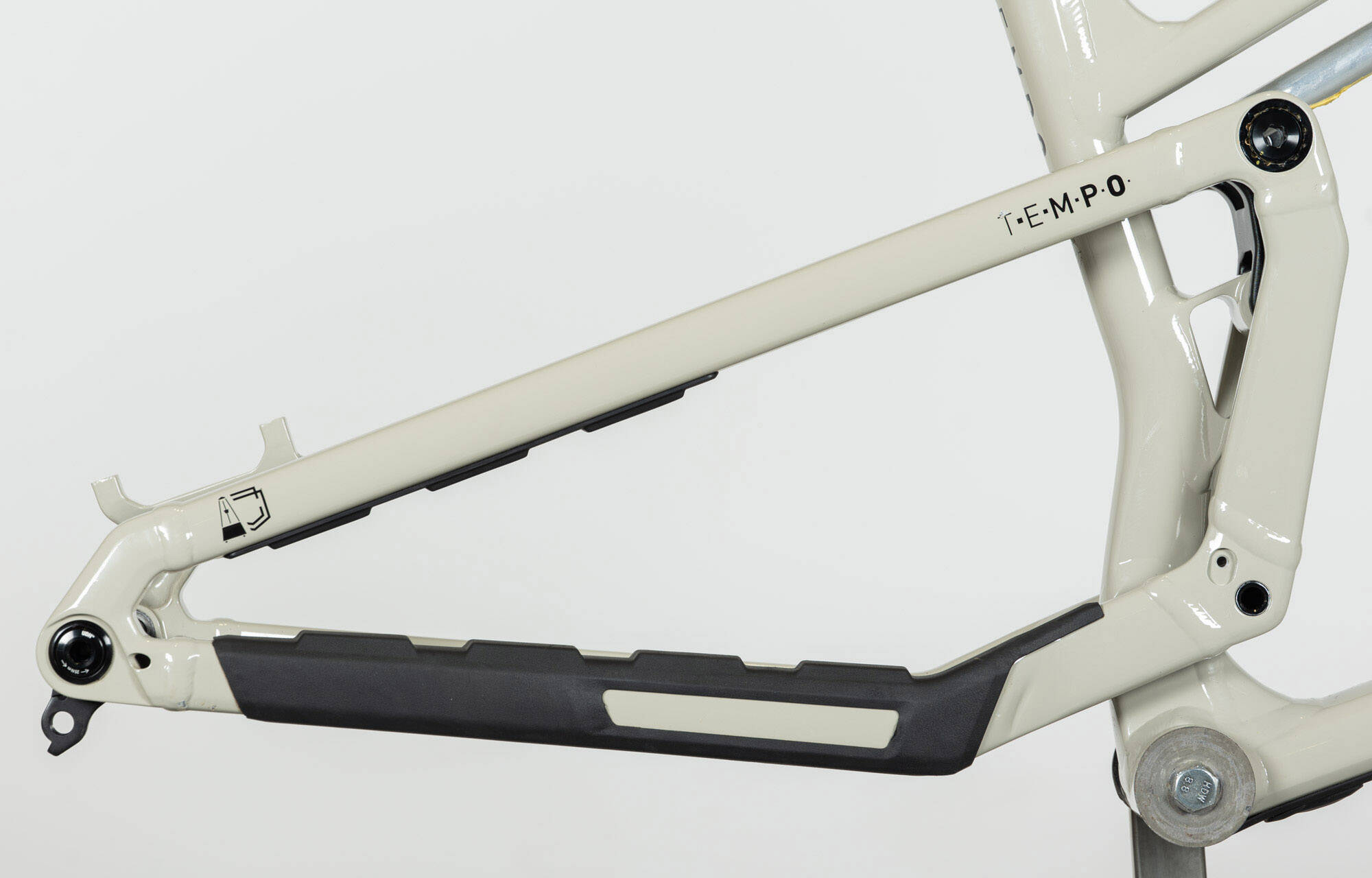 FRAME COMMENCAL T.E.M.P.O. CHALK - M (23220102) image large number 0