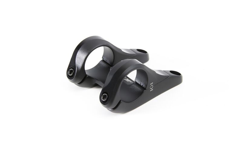 POTENCIA RIDE ALPHA DH DIRECT MOUNT 40 MM BLACK