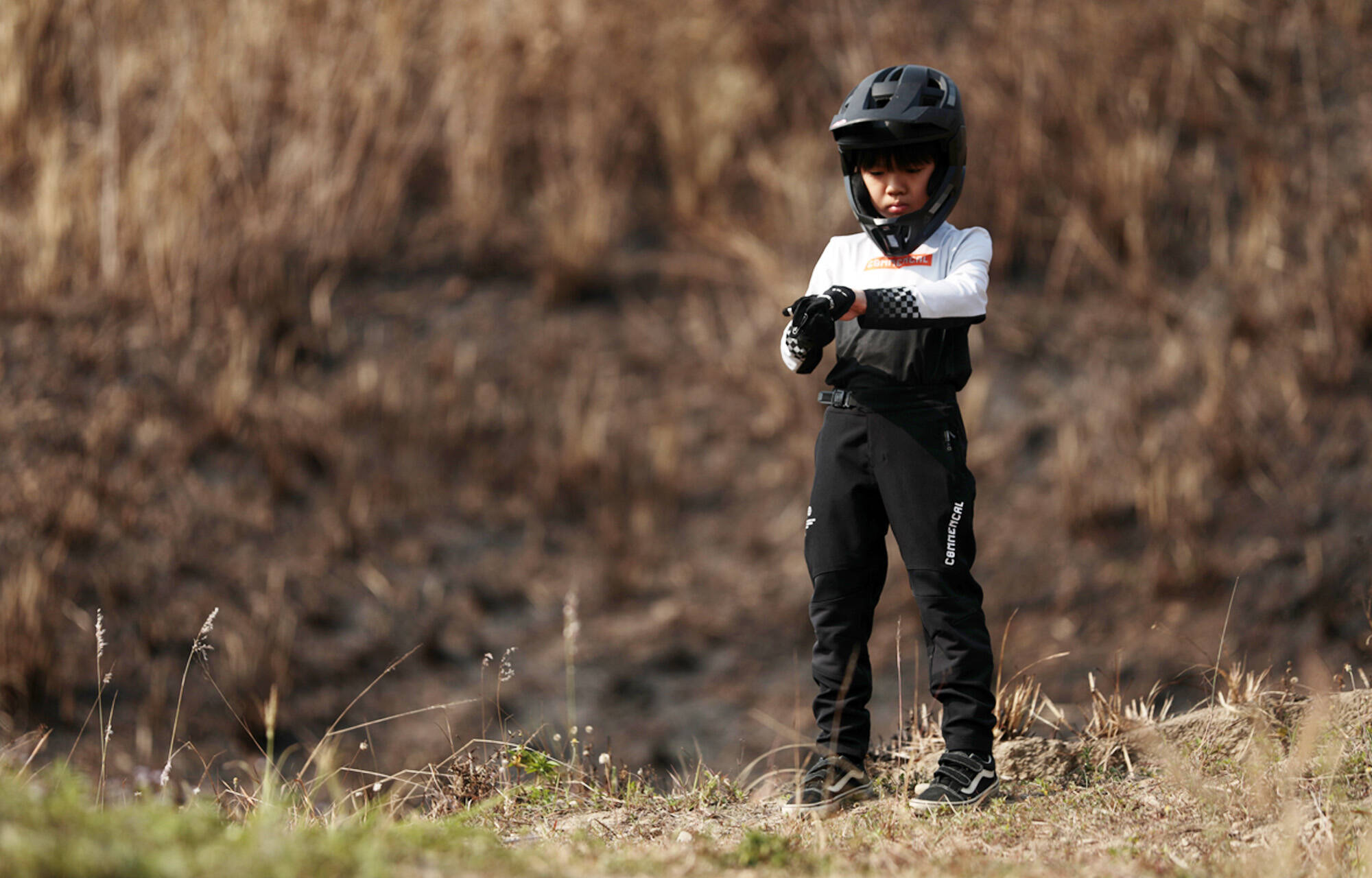 PANTAL&Oacute;N HARDTECH COMMENCAL KIDS BLACK image large number 4