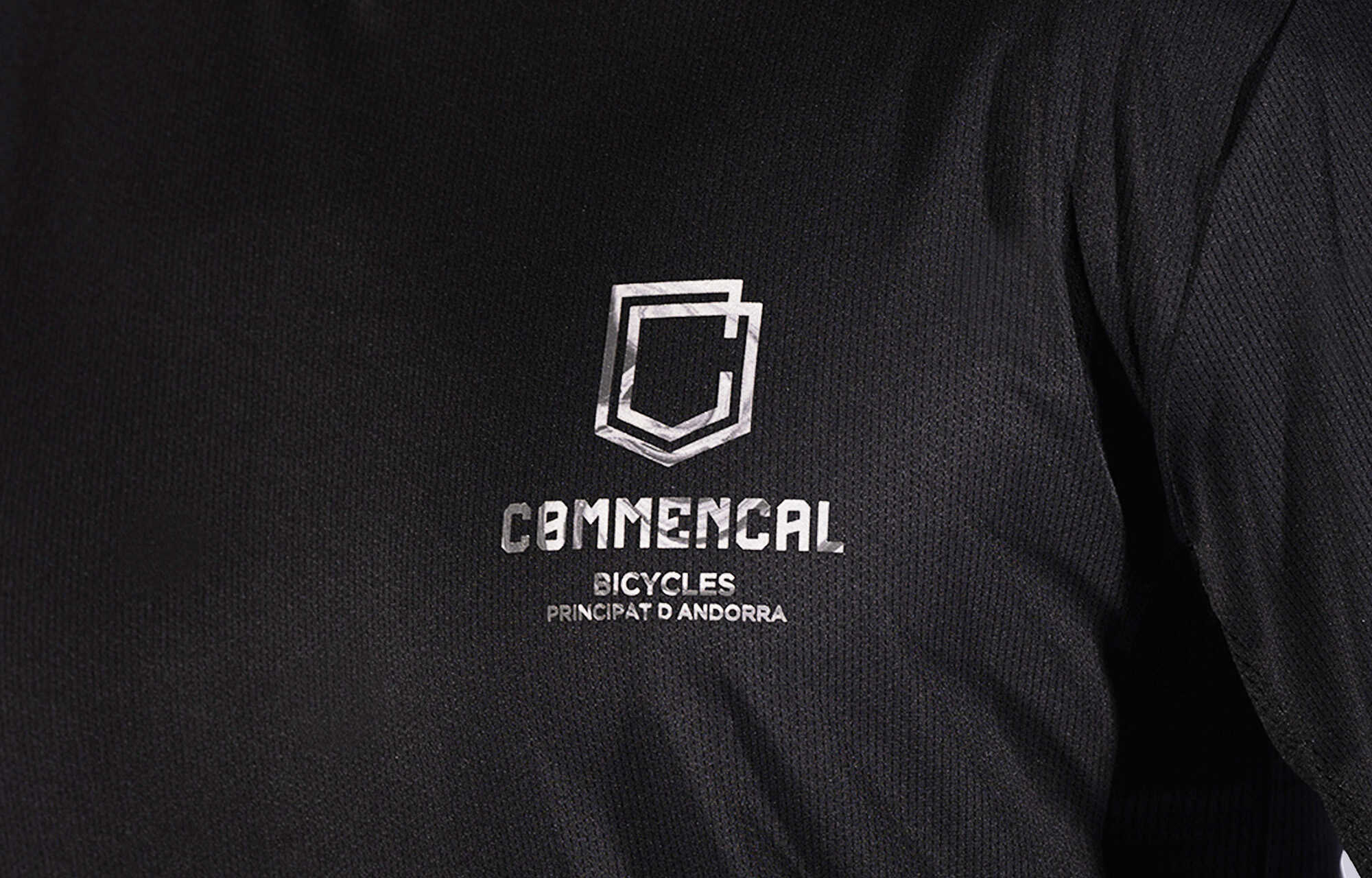 COMMENCAL LIGHTECH BASIC SHORT JERSEY BLACK image large number 1