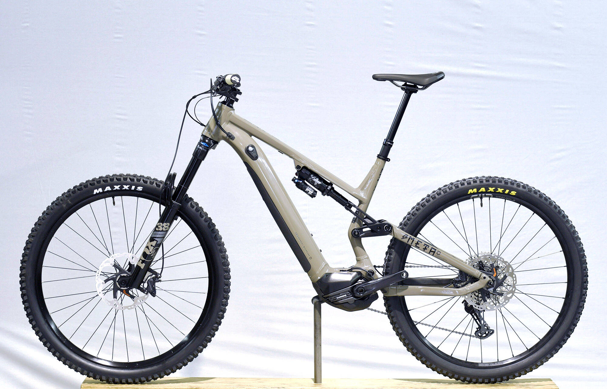 COMMENCAL META POWER AM SHIMANO ESSENTIAL DIRT - L (21181503) 1377 km image large number 4