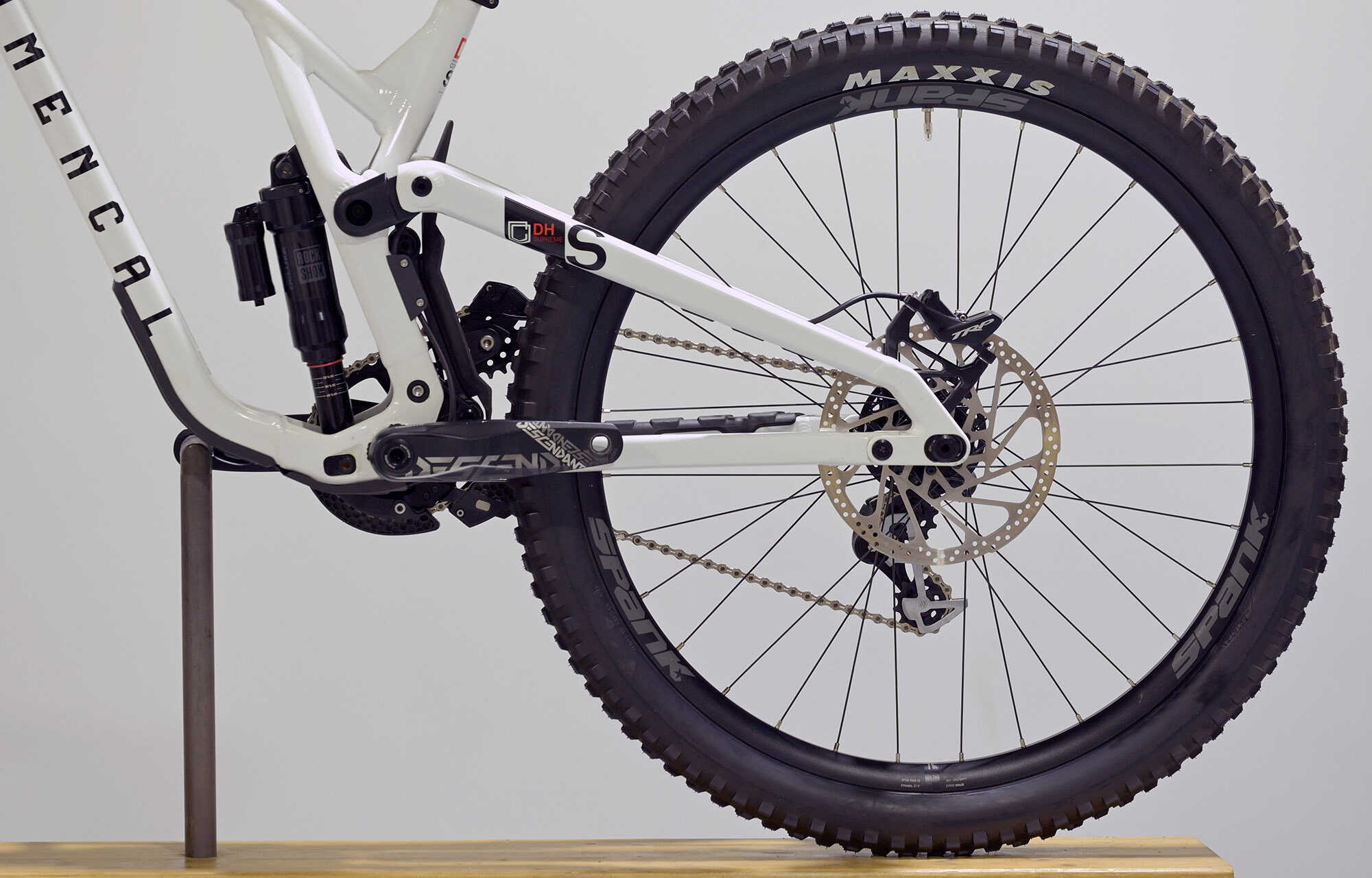 COMMENCAL SUPREME DH V5 XS PURE WHITE - (23170900) image large number 3