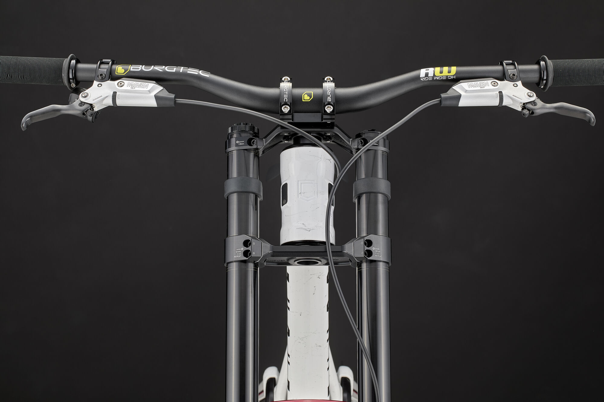 COMMENCAL SUPREME DH V5.2 TEAM REPLICA | Race-Proven DH