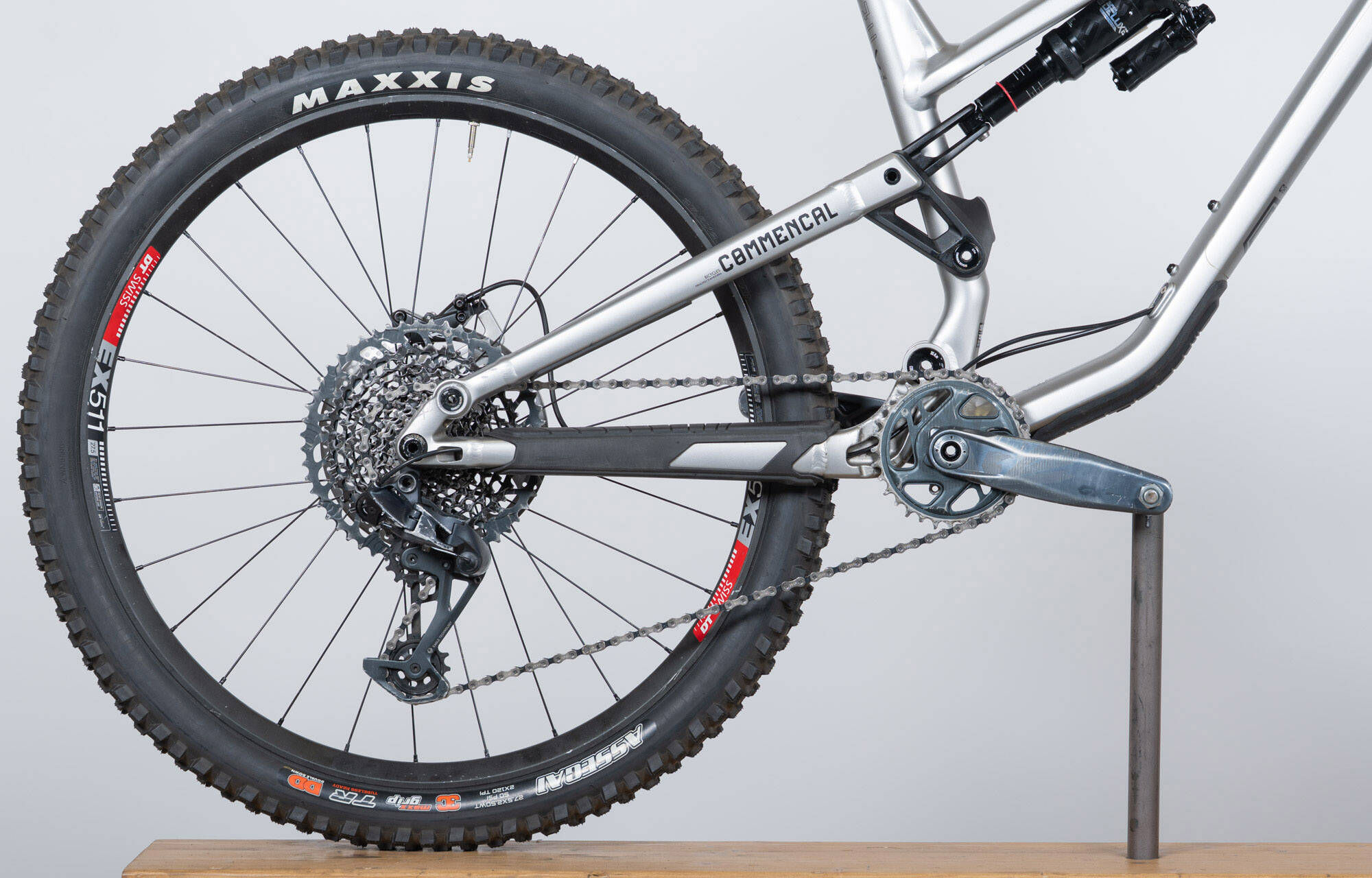 COMMENCAL META SX V4 RACE SILVER - XL (22130804) image large number 0