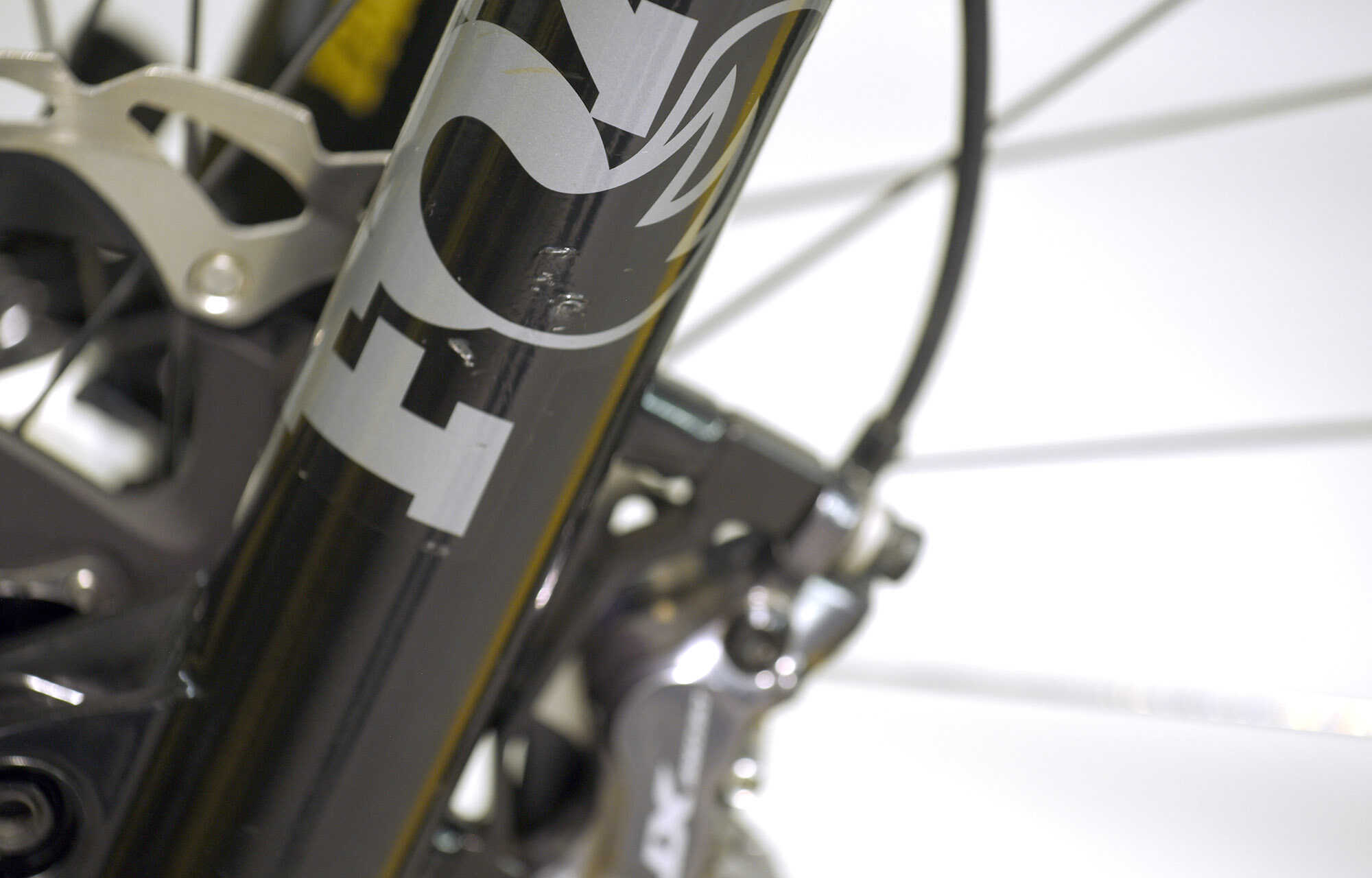 COMMENCAL META POWER AM SHIMANO SIGNATURE BLACK & WHITE - L (21180703) 1628 km image large number 8