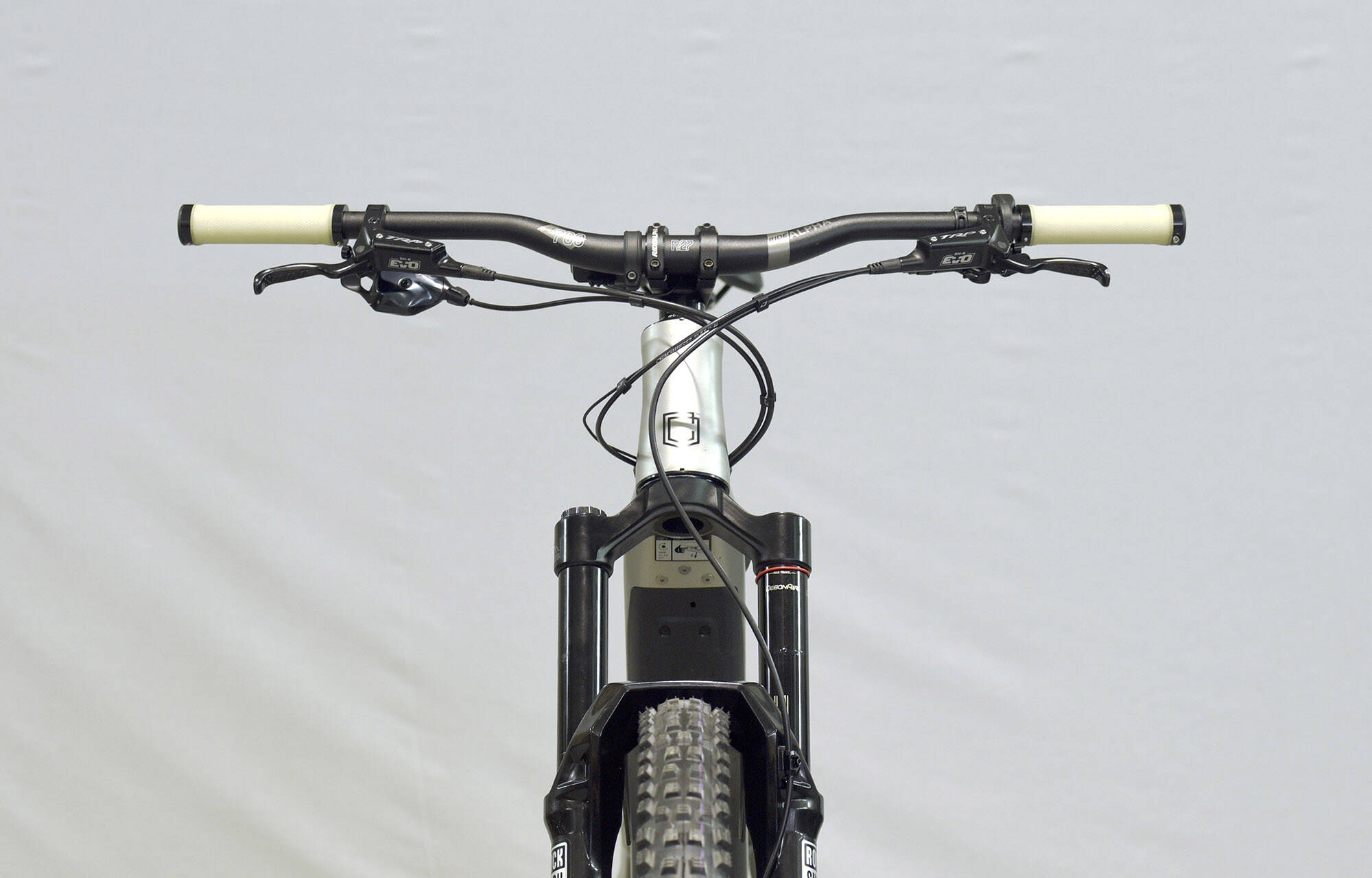 COMMENCAL META POWER SX SHIMANO RACE SILVER - L (22180703) 2129 km image large number 3