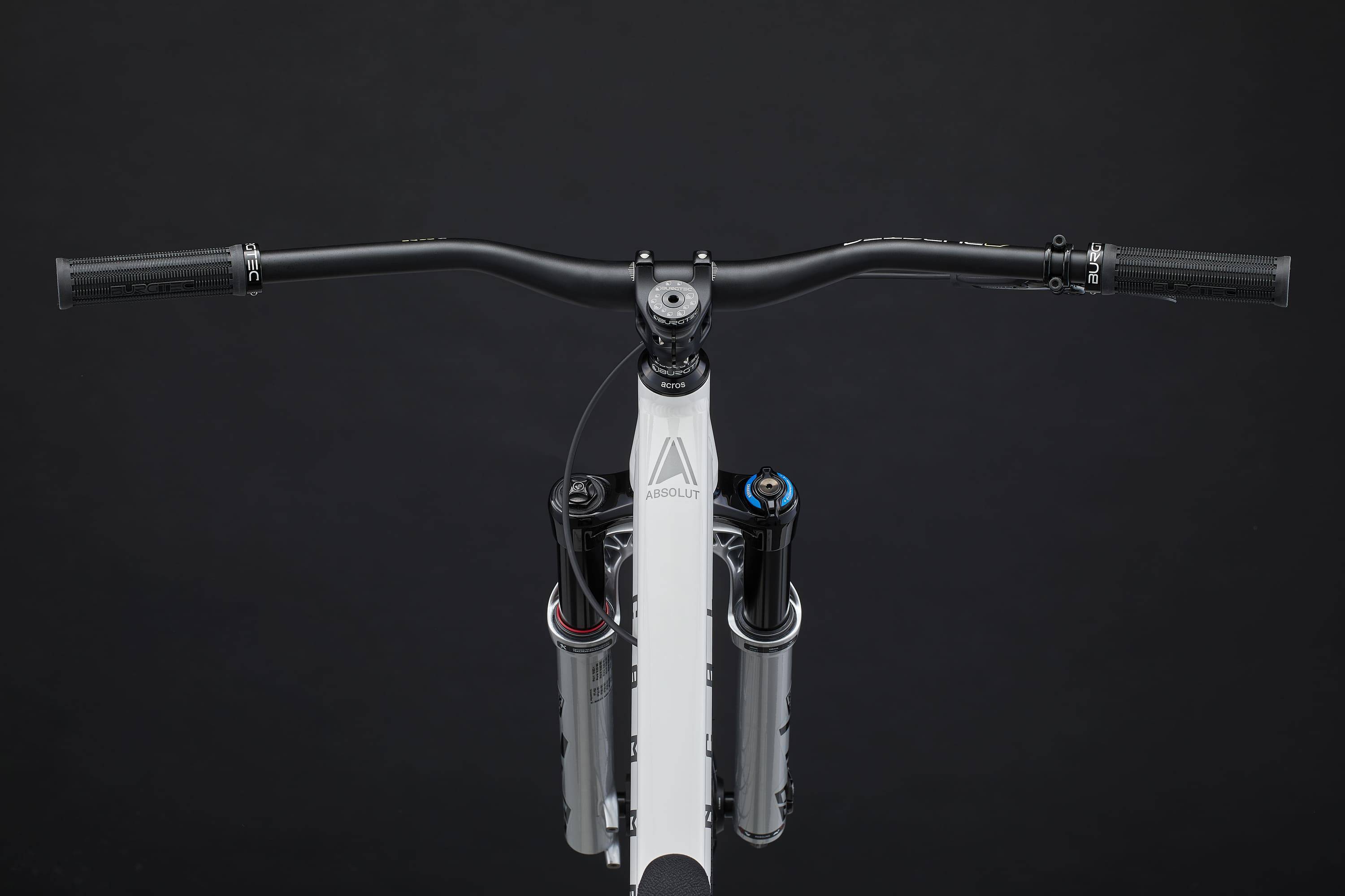 COMMENCAL ABSOLUT PIKE SILVER PURE WHITE 2025 image large number 3