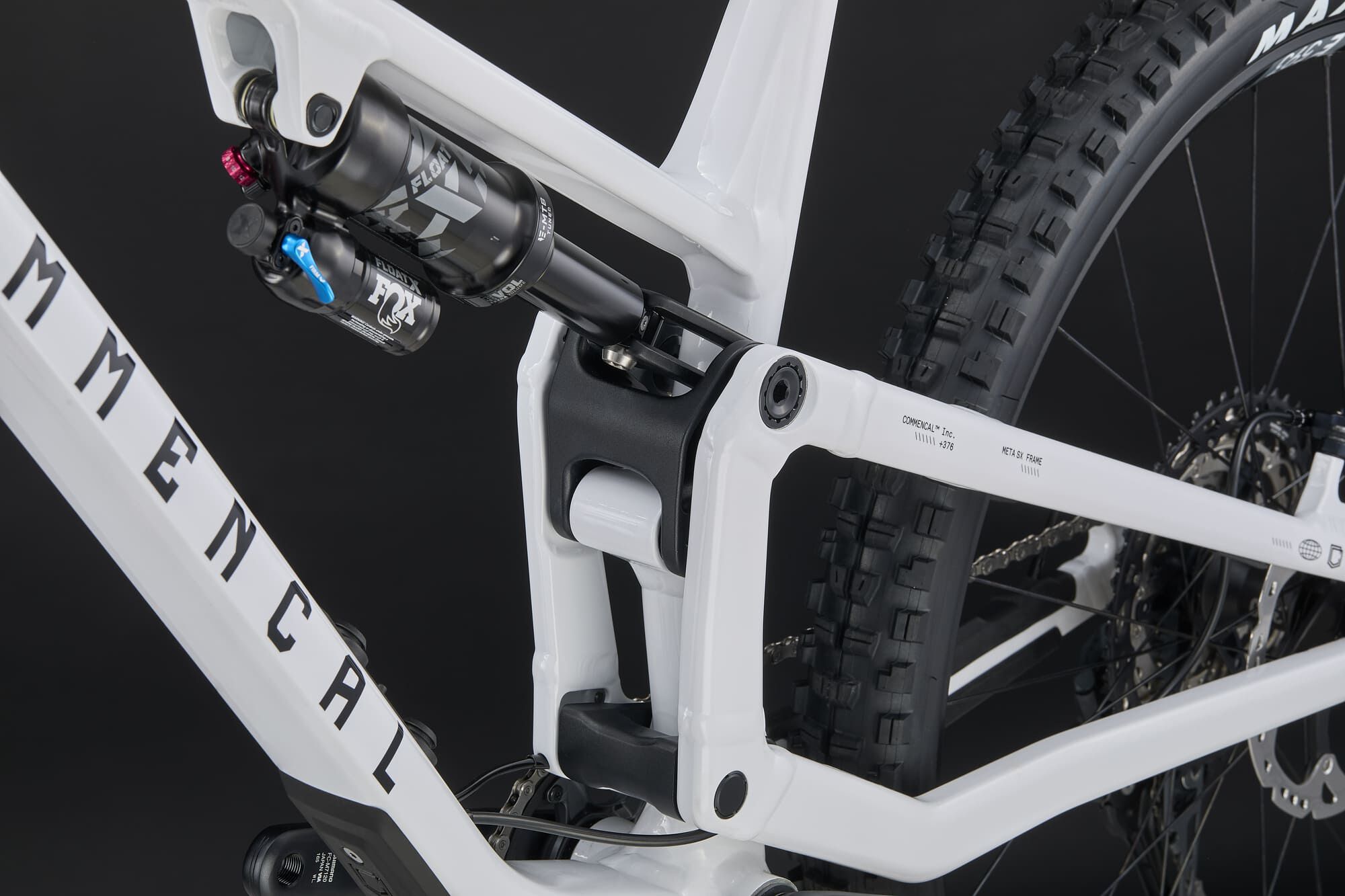 COMMENCAL META SX V5 ESSENTIAL PURE WHITE 2026