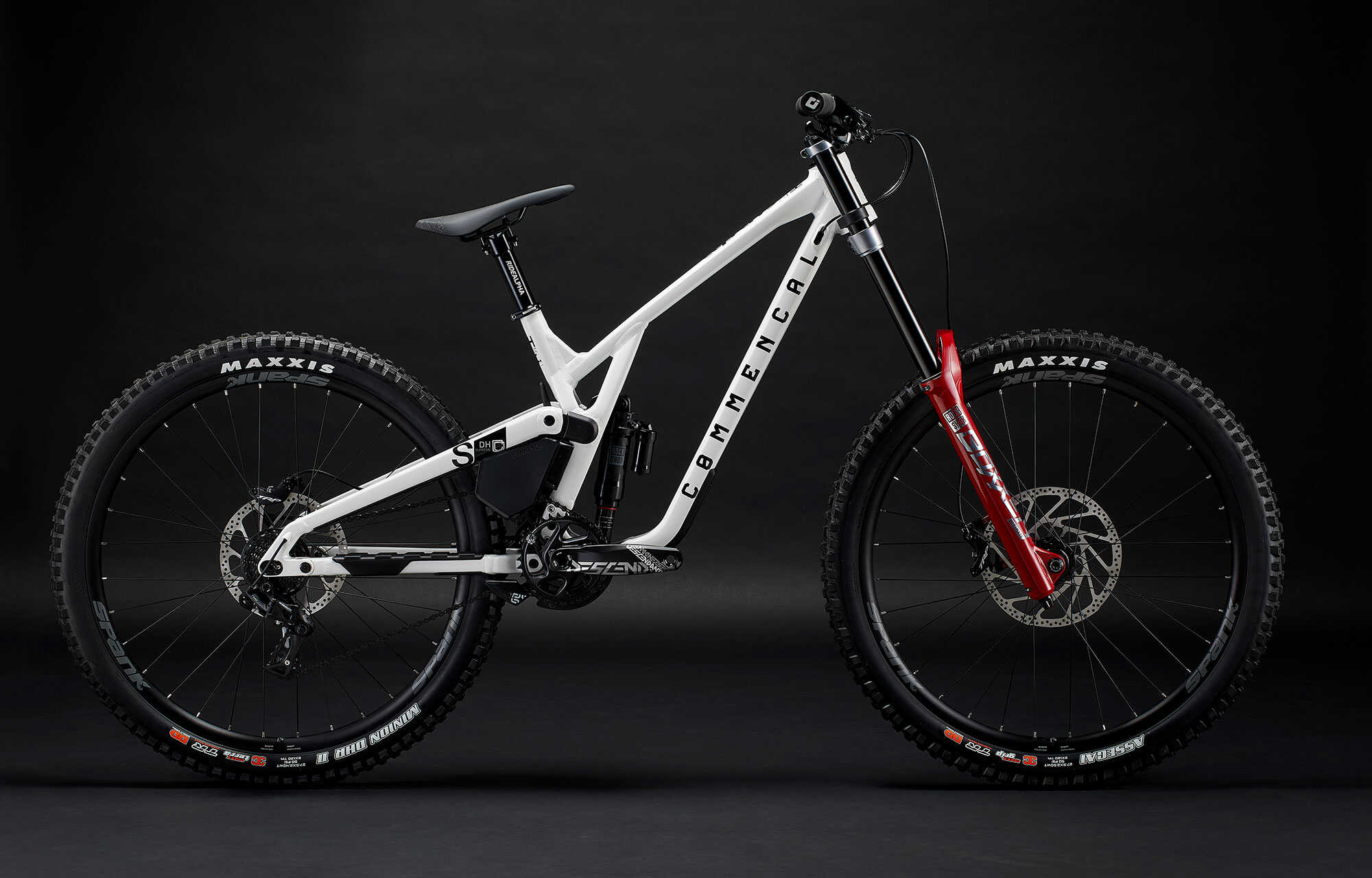 COMMENCAL SUPREME DH V5 XS PURE WHITE image large number 0