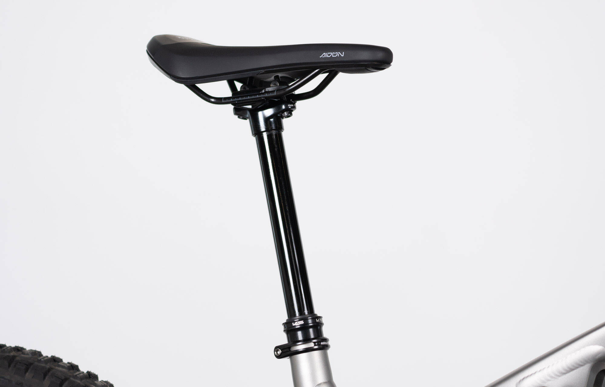 COMMENCAL META POWER TR BOSCH ESSENTIAL SILVER image large number 4