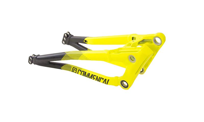 REAR TRIANGLE SUPREME DH V4 650B YELLOW