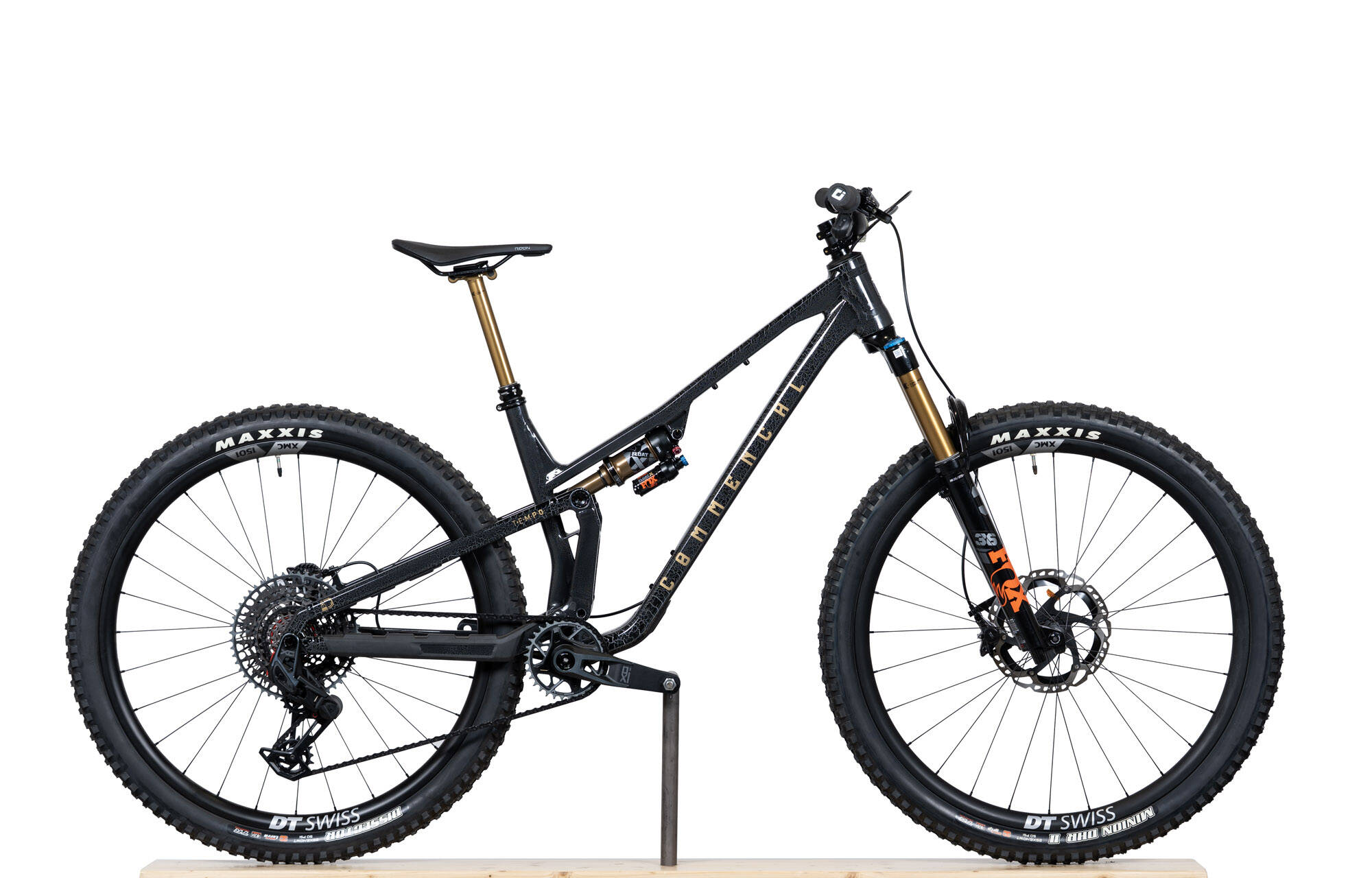 COMMENCAL T.E.M.P.O. T-TYPE CRACKLED BLACK - M (23120502) image number null