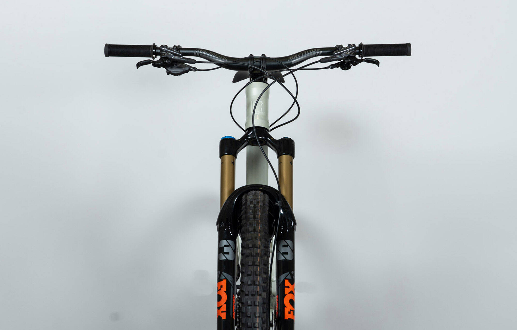 COMMENCAL META SX V5 SIGNATURE CLEAR SILVER - L (23131903) image large number 3