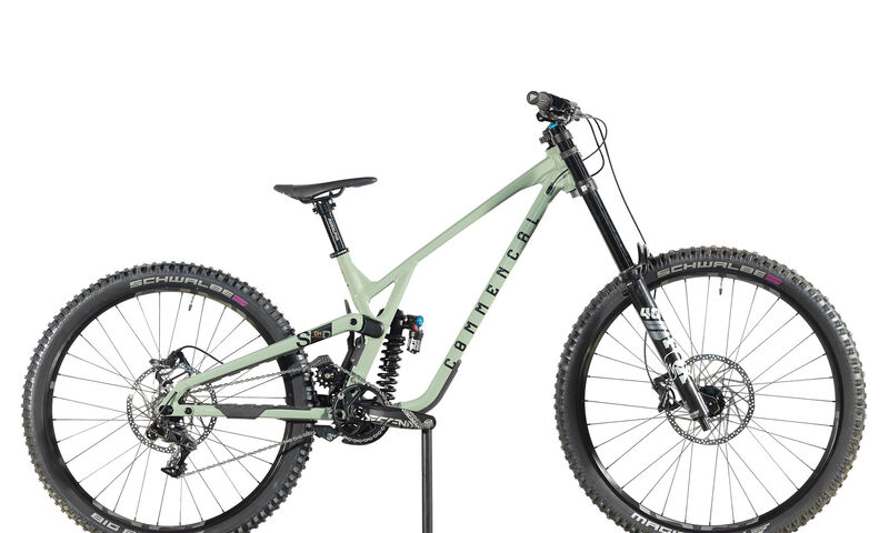 COMMENCAL SUPREME DH V5 ESSENTIAL HERITAGE GREEN - M (22150802)