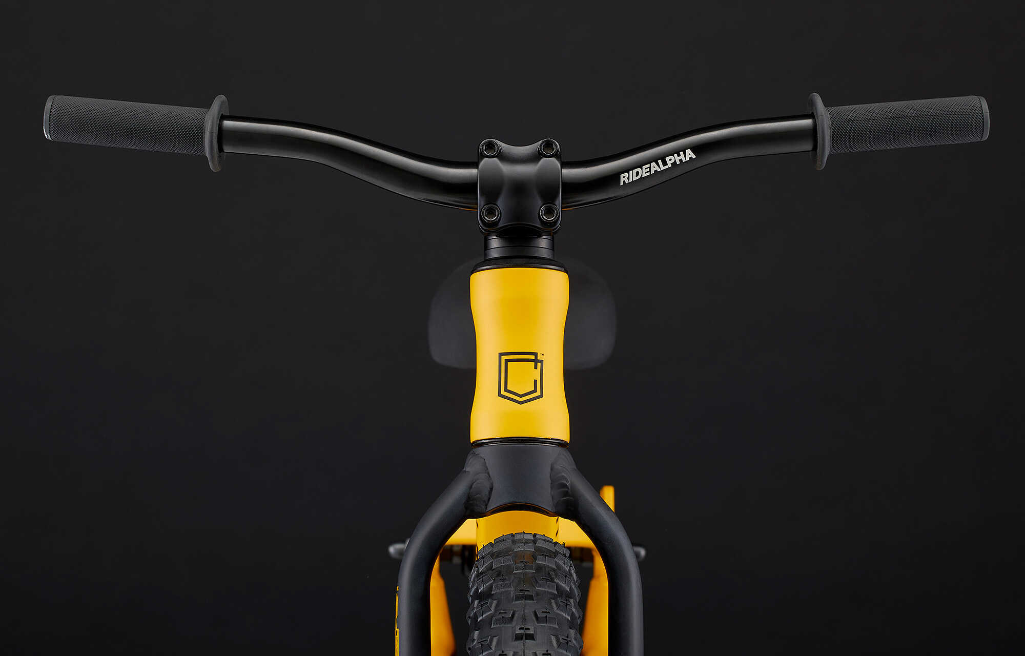 COMMENCAL RAMONES 12 PUSH BIKE OHLINS YELLOW 2025 image large number 3