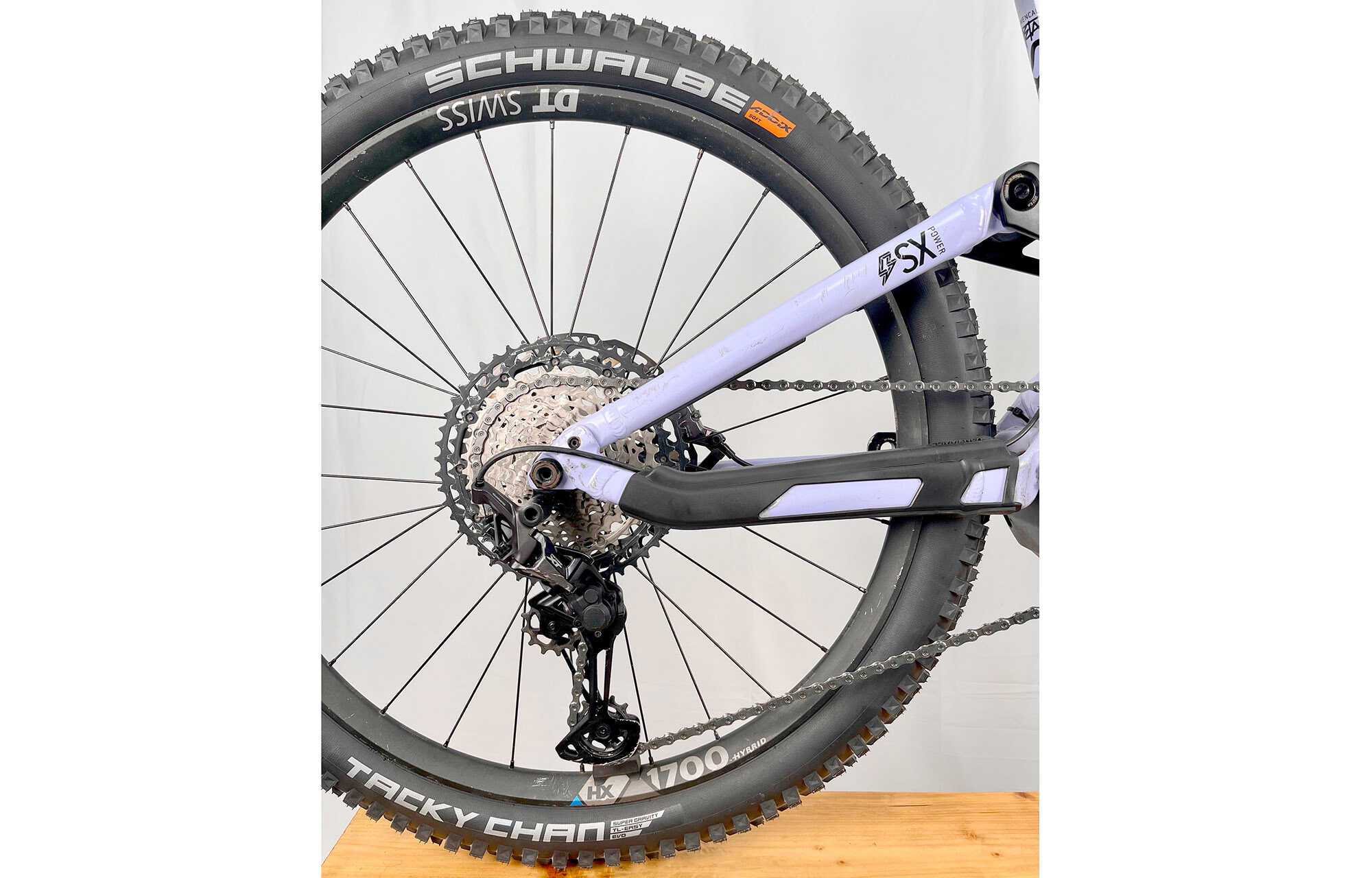 COMMENCAL META POWER SX BOSCH SIGNATURE LIGHT PURPLE / BLACK - M (22180802) 3150 km image large number 0
