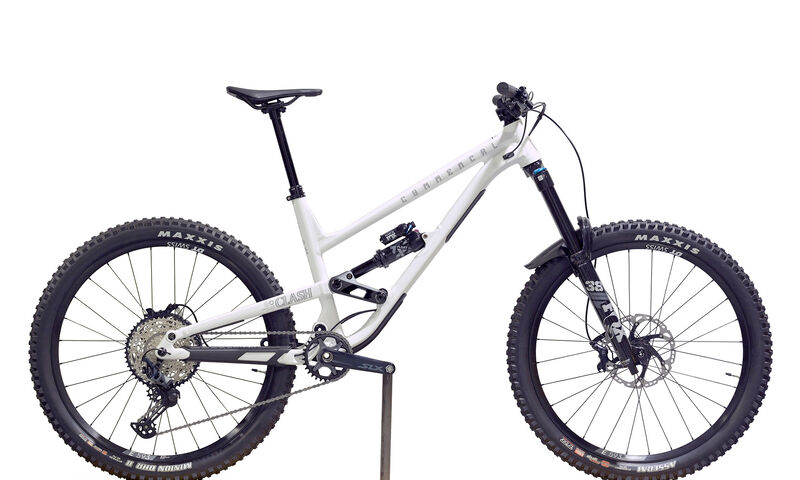 COMMENCAL CLASH ESSENTIAL PURE WHITE - L (24135603)