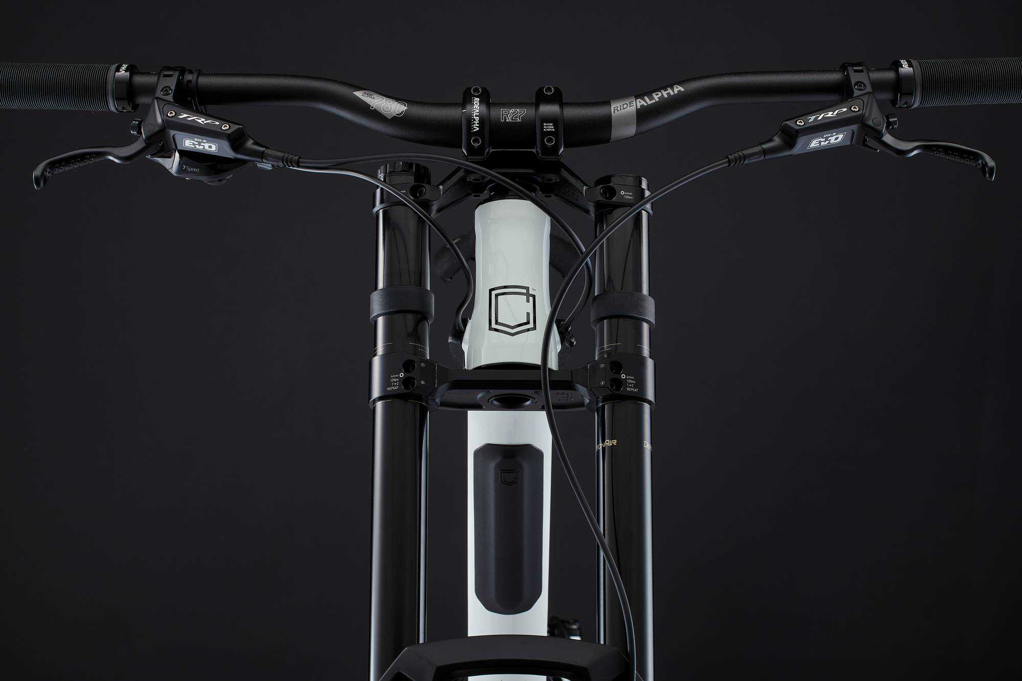 COMMENCAL FRS PARK PURE WHITE image large number 4
