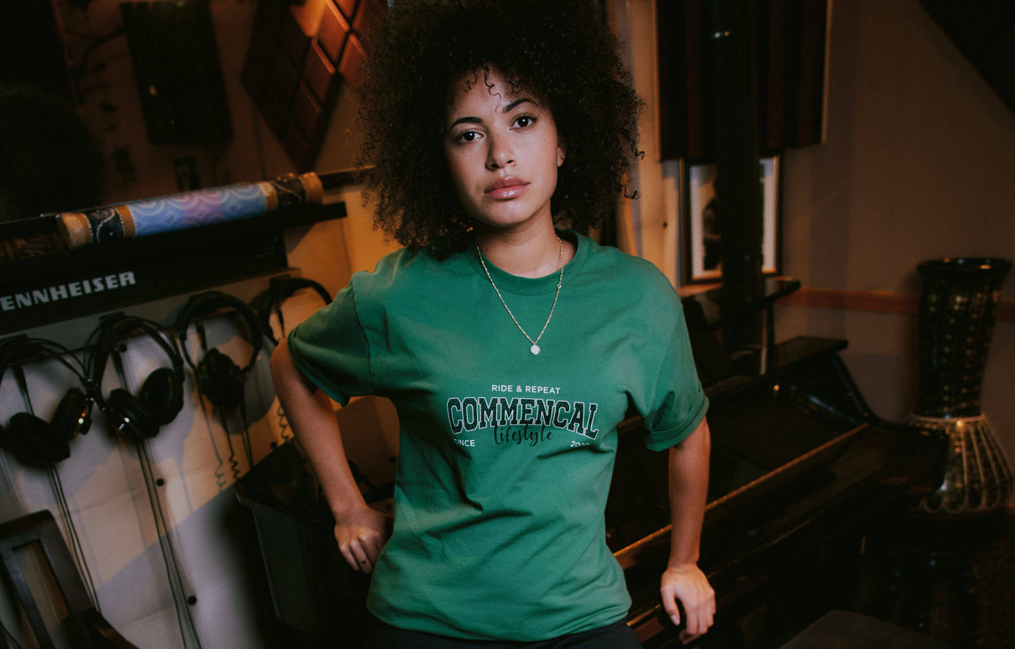 T-SHIRT COMMENCAL UNIVERSITY BASIL image large number 1