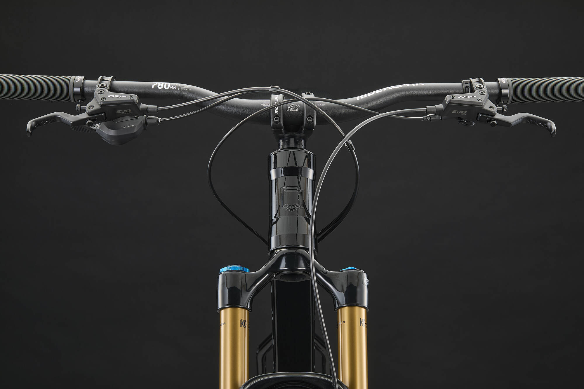 COMMENCAL META HT V3 SIGNATURE PURE BLACK 2027 image large number 4