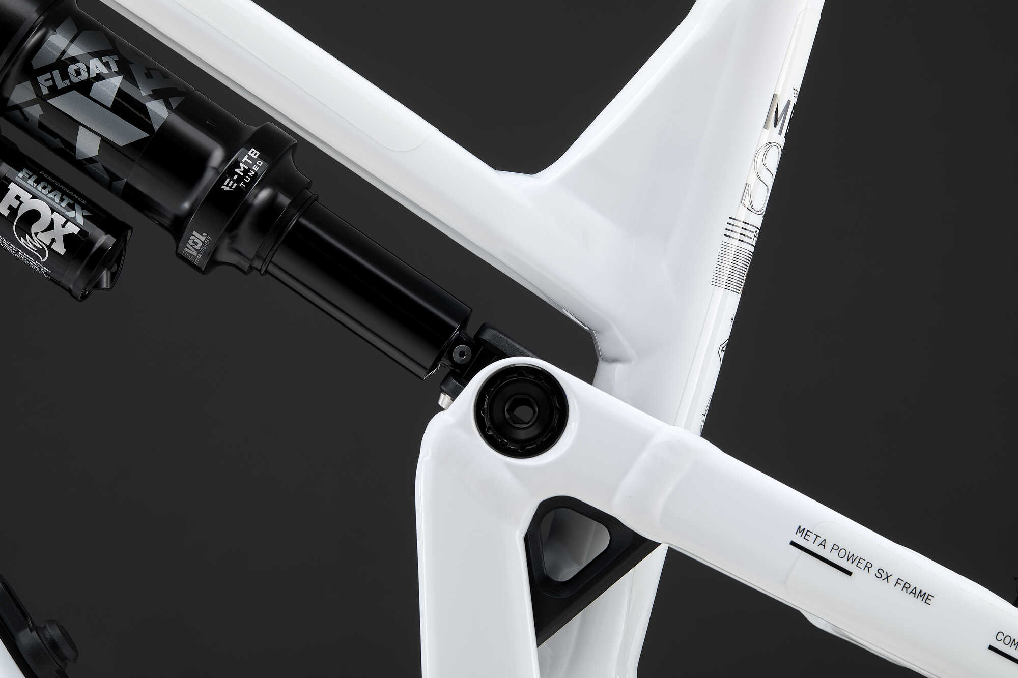 COMMENCAL META POWER SX AVINOX ESSENTIAL PURE WHITE 2027 image large number 10
